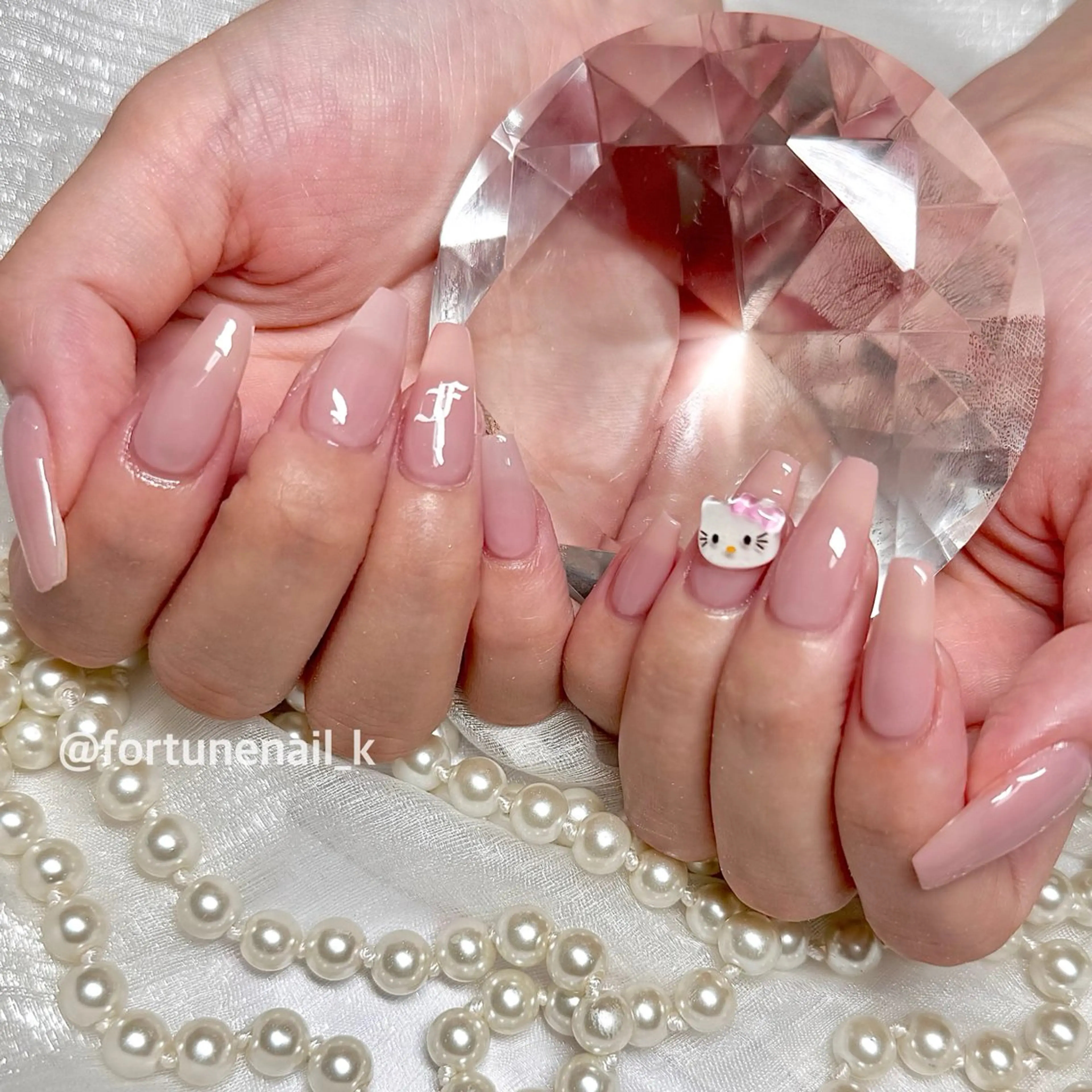 ネイル ハンドネイル 🤍kanane 🤍のネイルデザイン