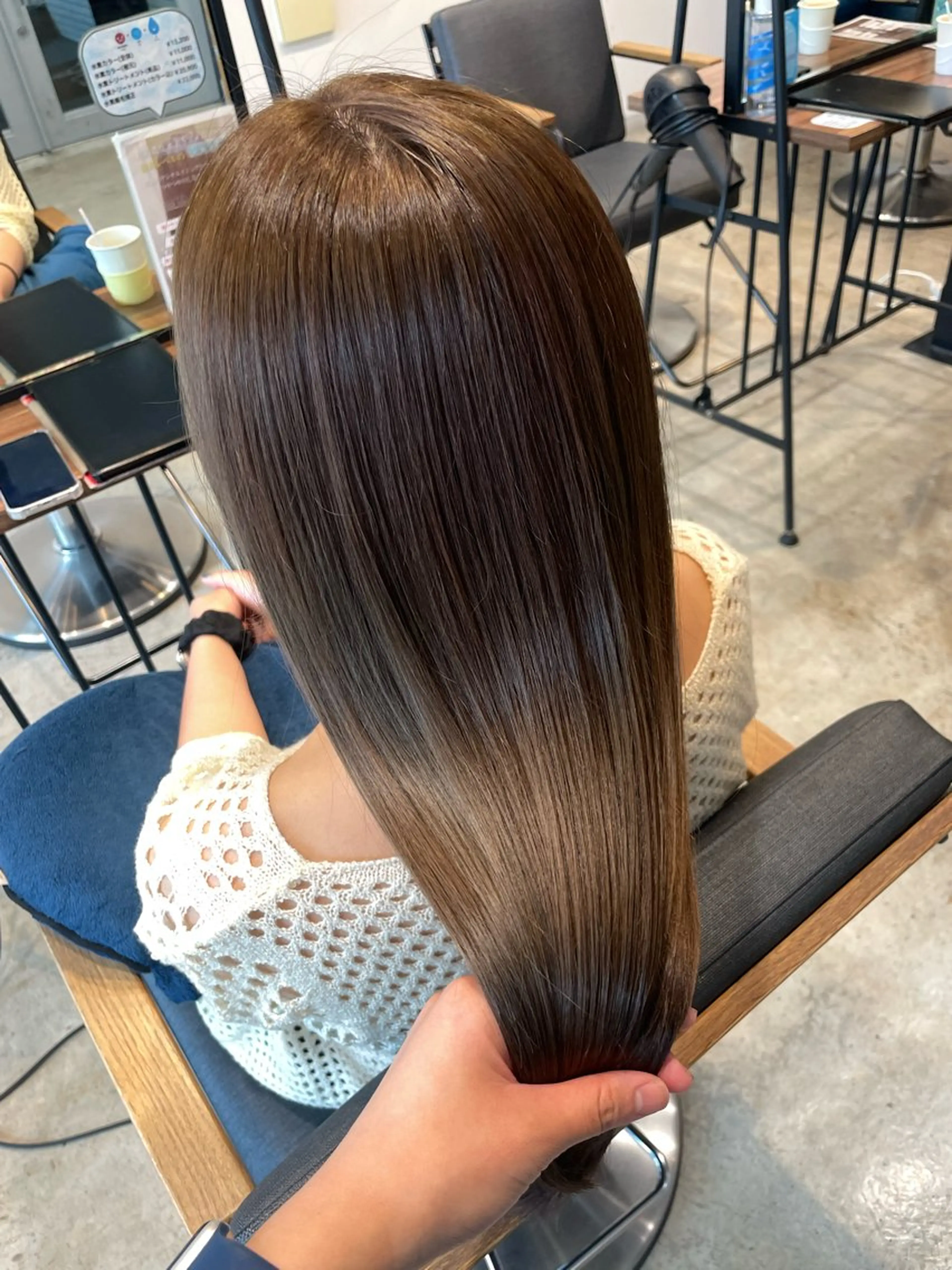 ロング カラー ベージュカラー オリーブベージュ カット ヘアカラー トリートメント 髪質改善カラー🪡✨ レイヤー/ rinaのヘアスタイル