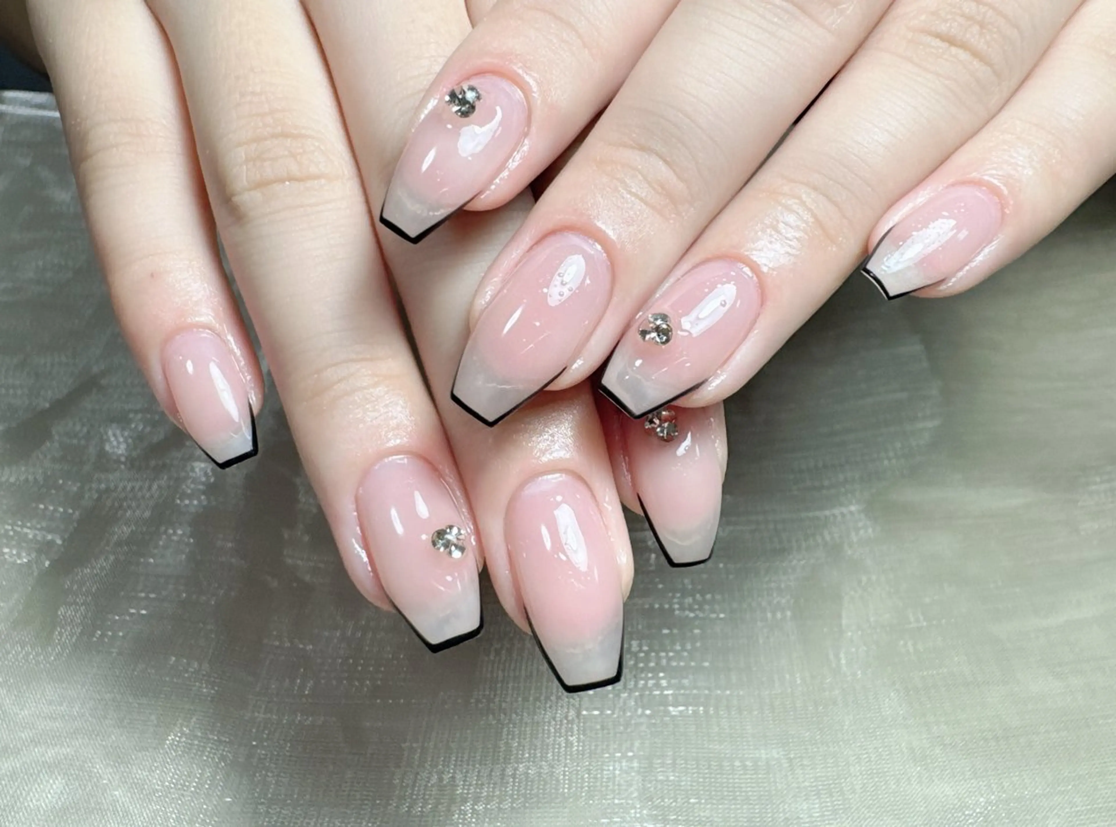 ネイル L.Nail所属・L.nail 【エル.ネイル】のネイルデザイン