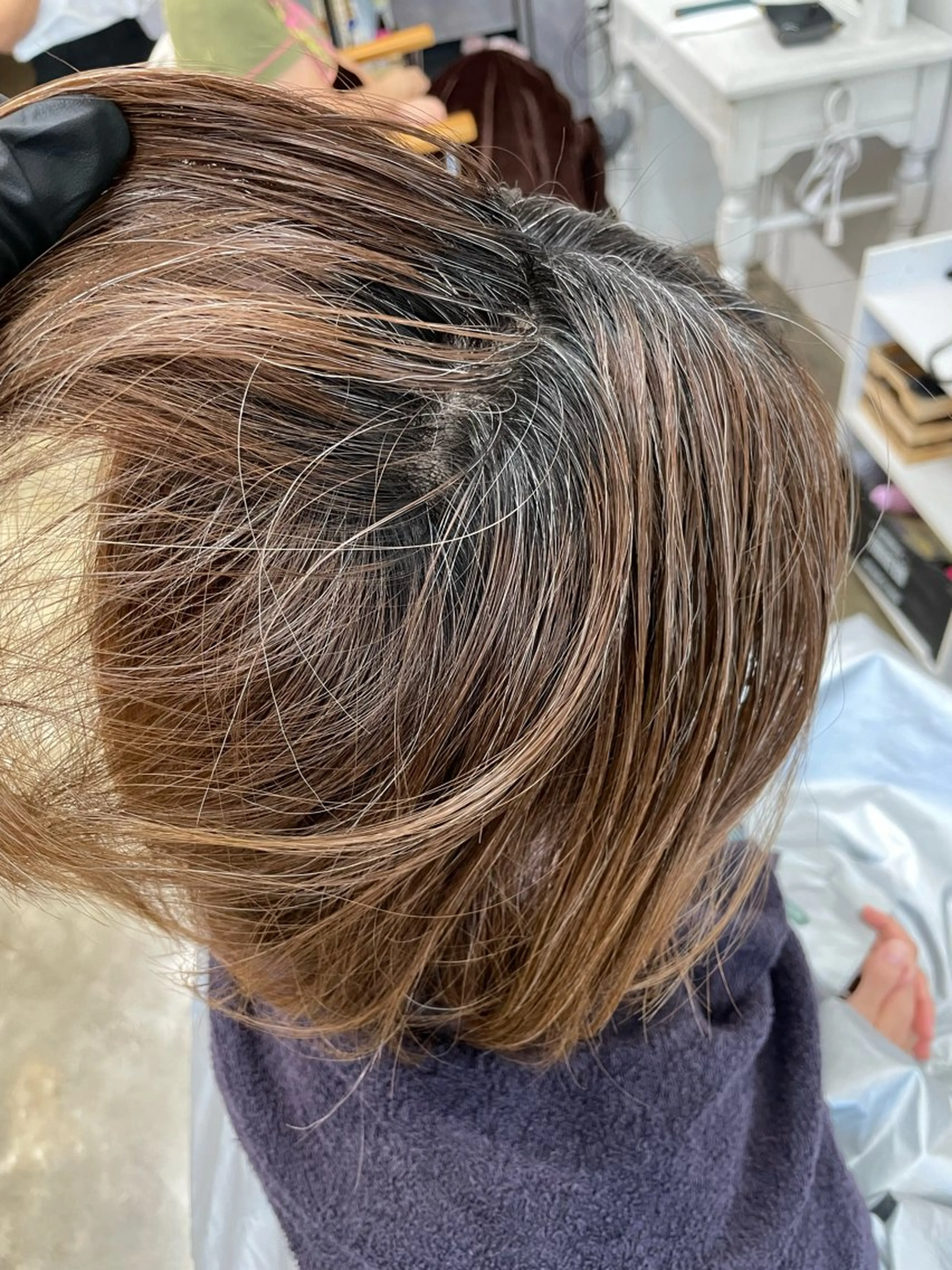 ミディアム カラー ヘアカラー Snaly カラー特化ページのヘアスタイル