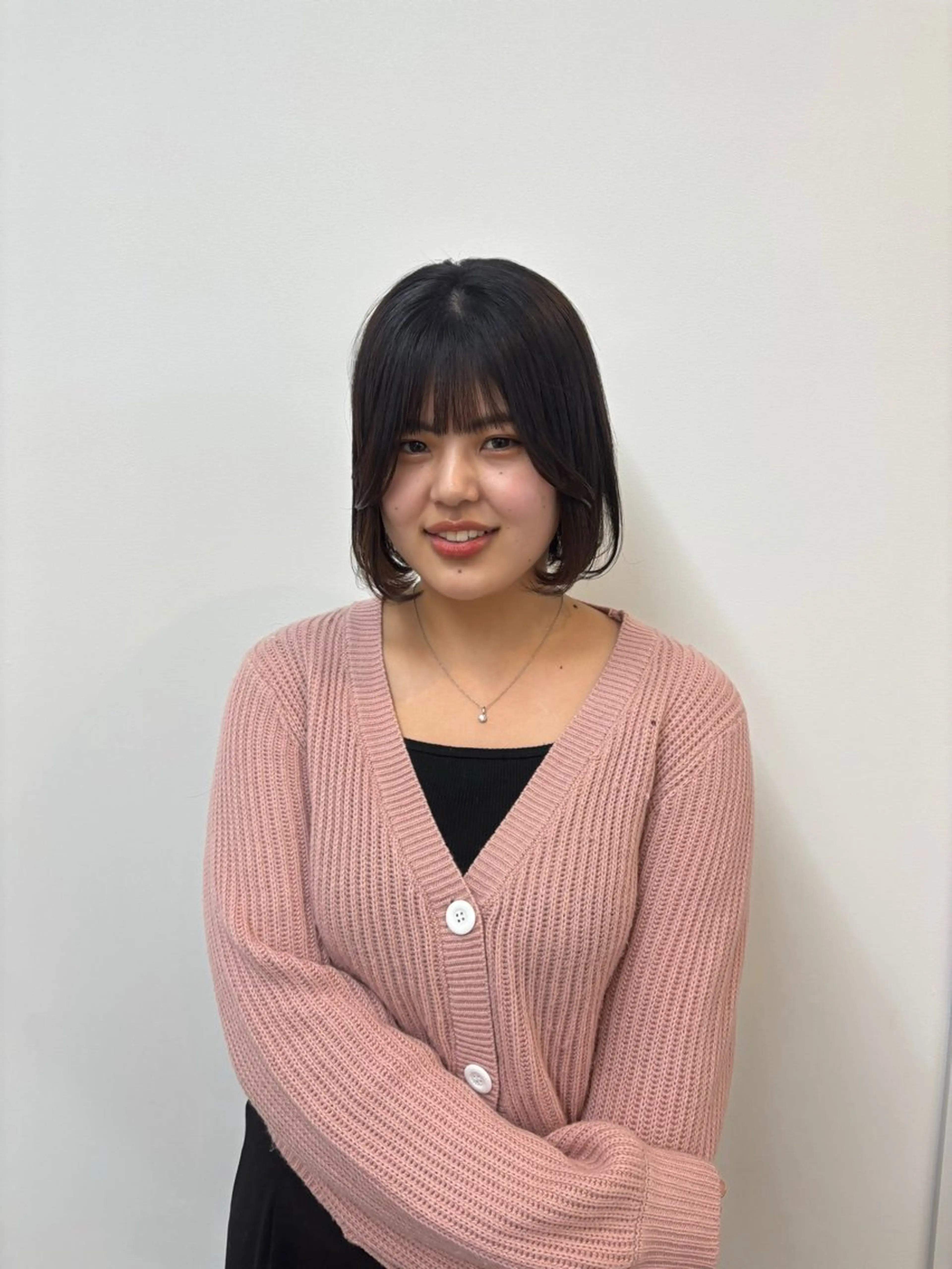 ミディアム 鍋嶋 涼香のヘアスタイル