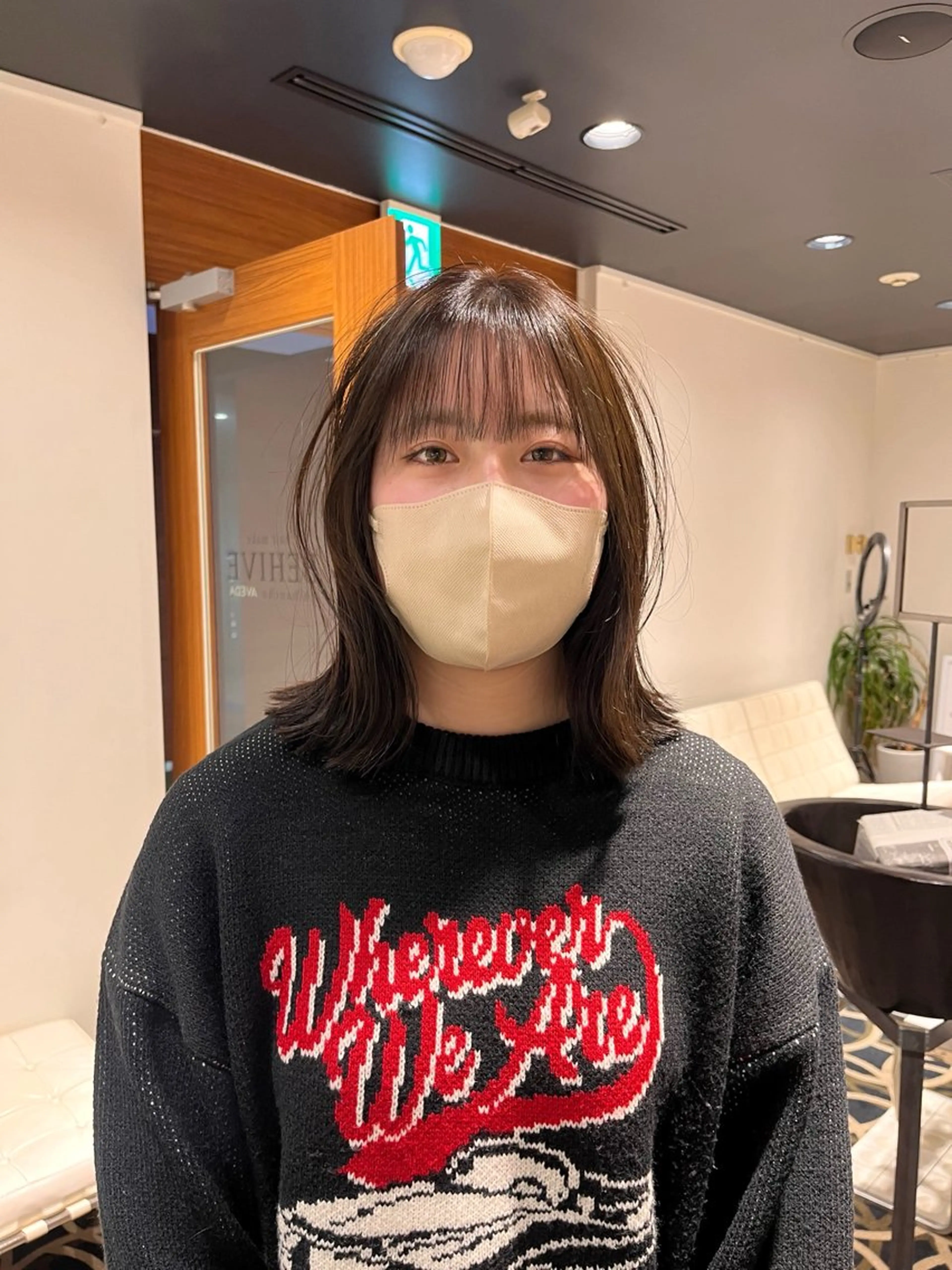 ミディアム 外ハネヘア hair make BEHIVE ichibancho AVEDA所属・渡邉  日向子 ・レイヤー、縮毛矯正のヘアスタイル