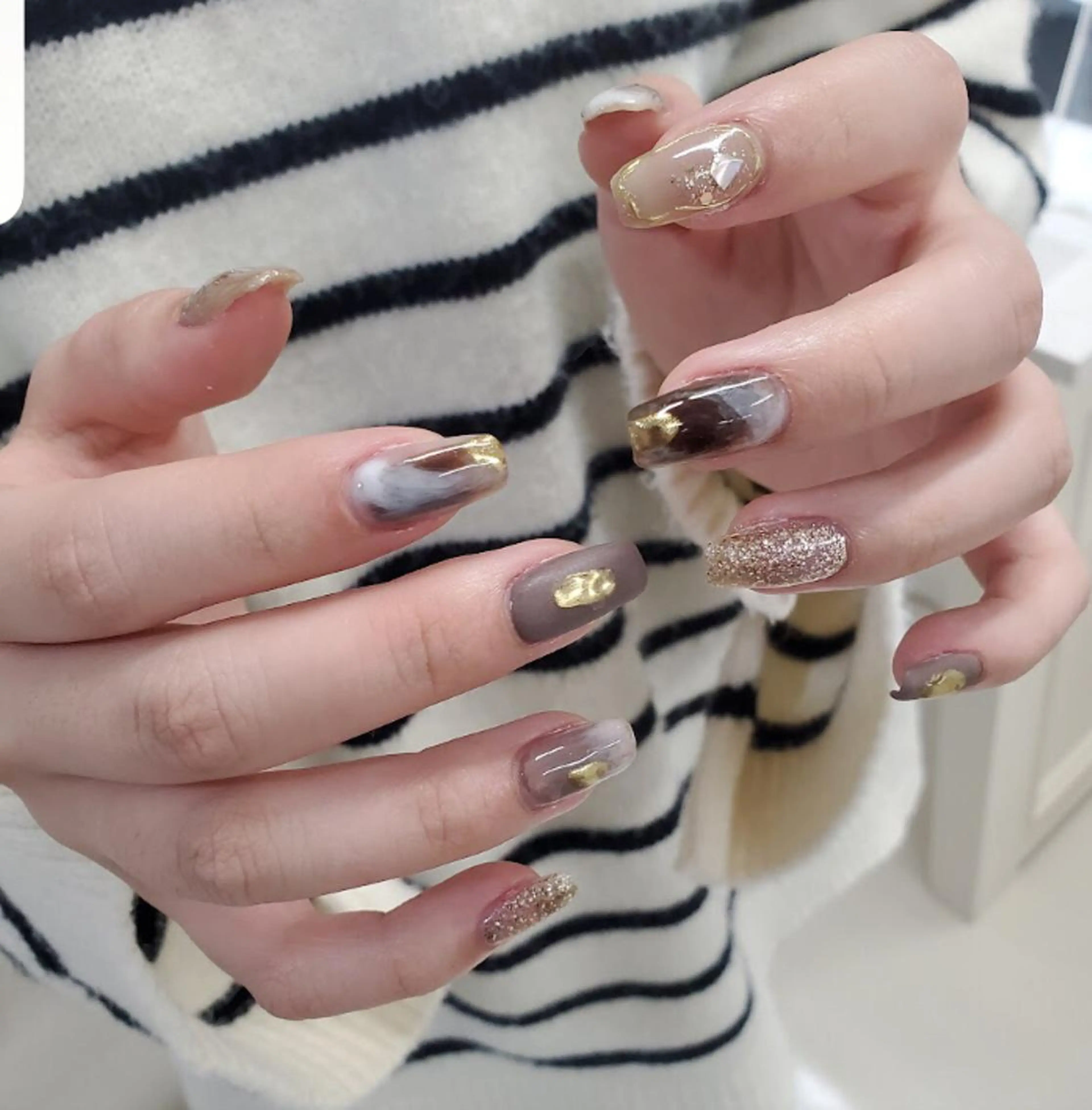 ネイル アートネイル ジェルネイル ミラーネイル ニュアンスネイル スカルプネイル nailstudio eviz新宿店のネイルデザイン