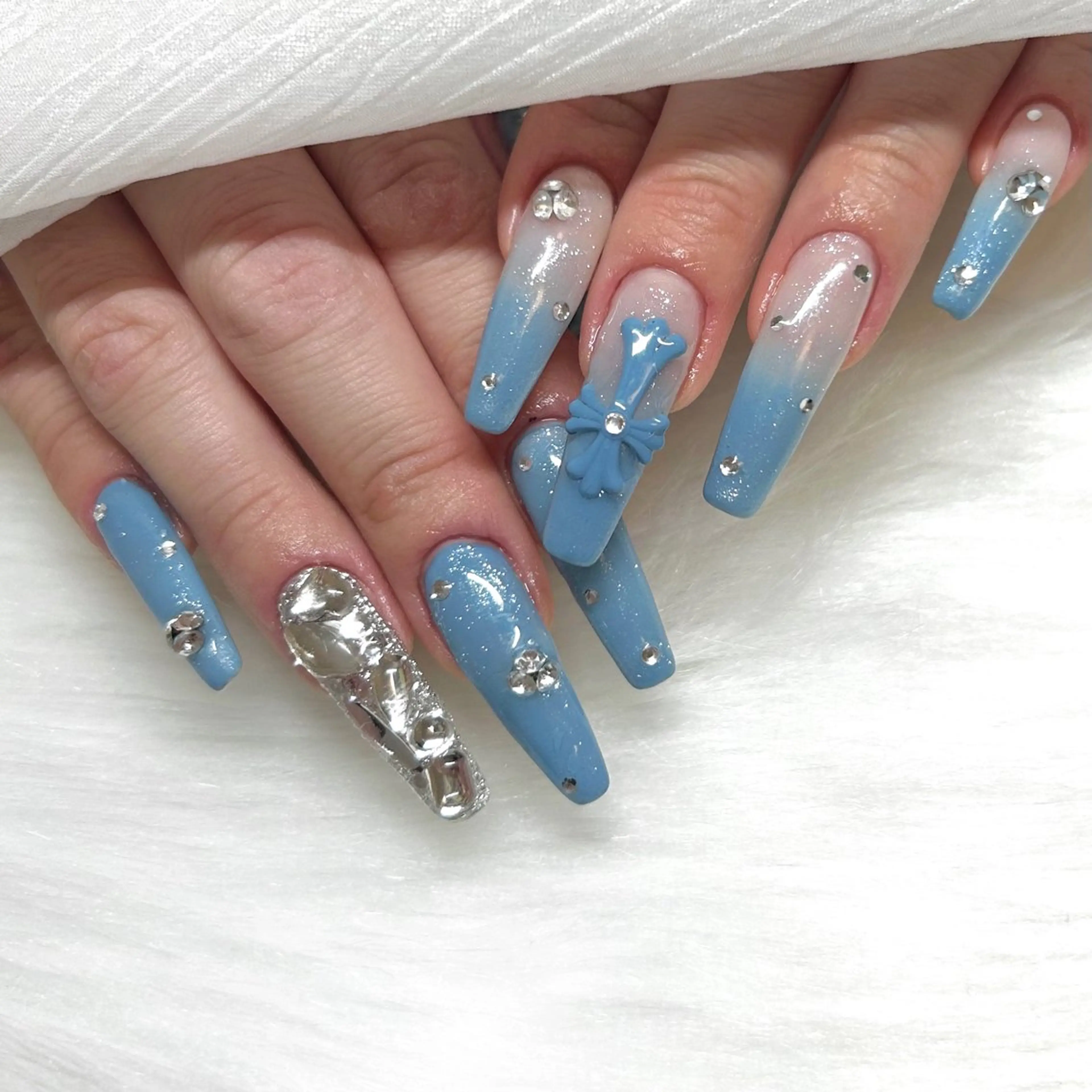 ネイル 持ち込み ハンドネイル private salon　ponのネイルデザイン