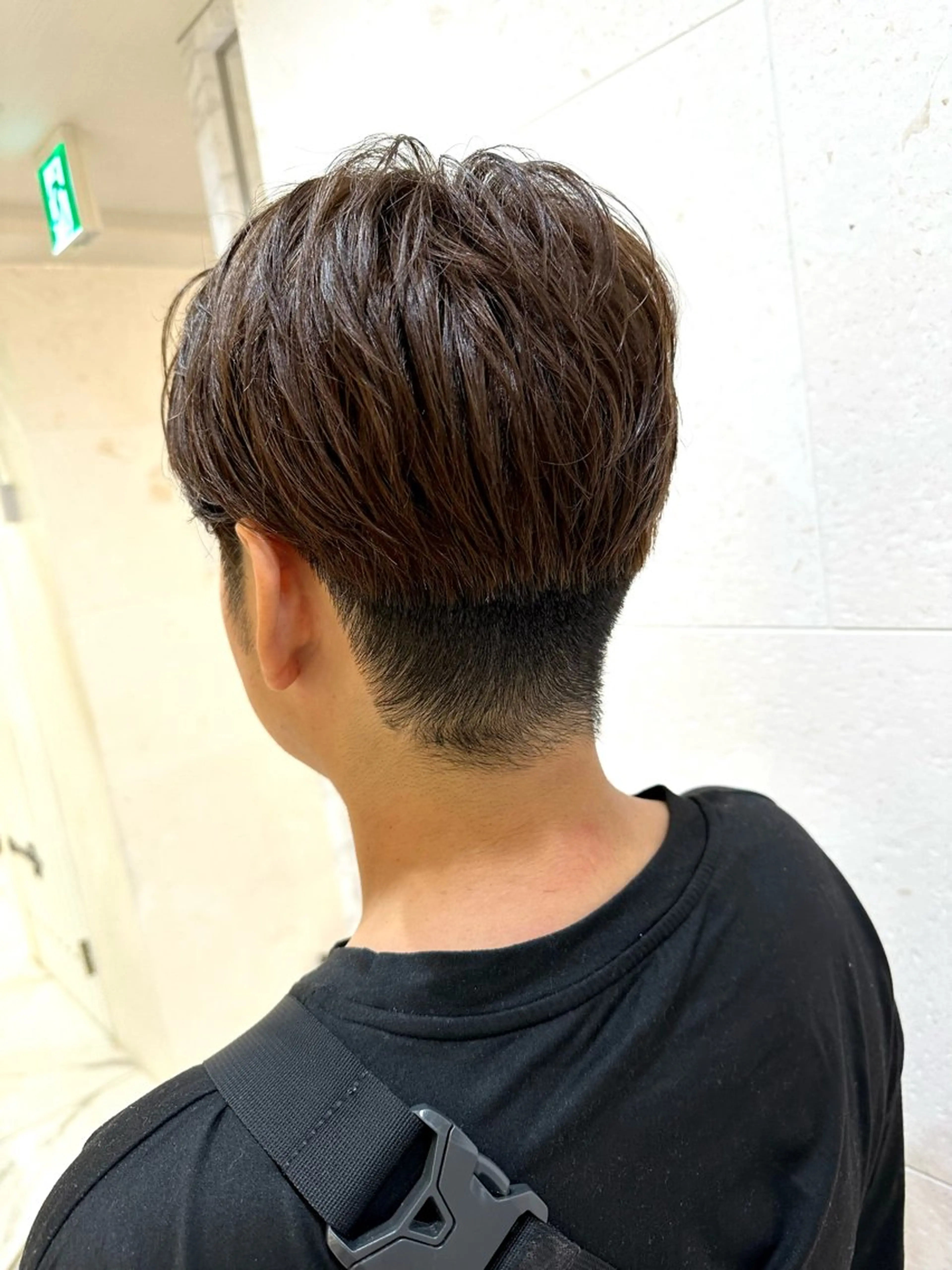 ショート メンズ アッシュ カット ヘアカラー 安田 柚月のヘアスタイル