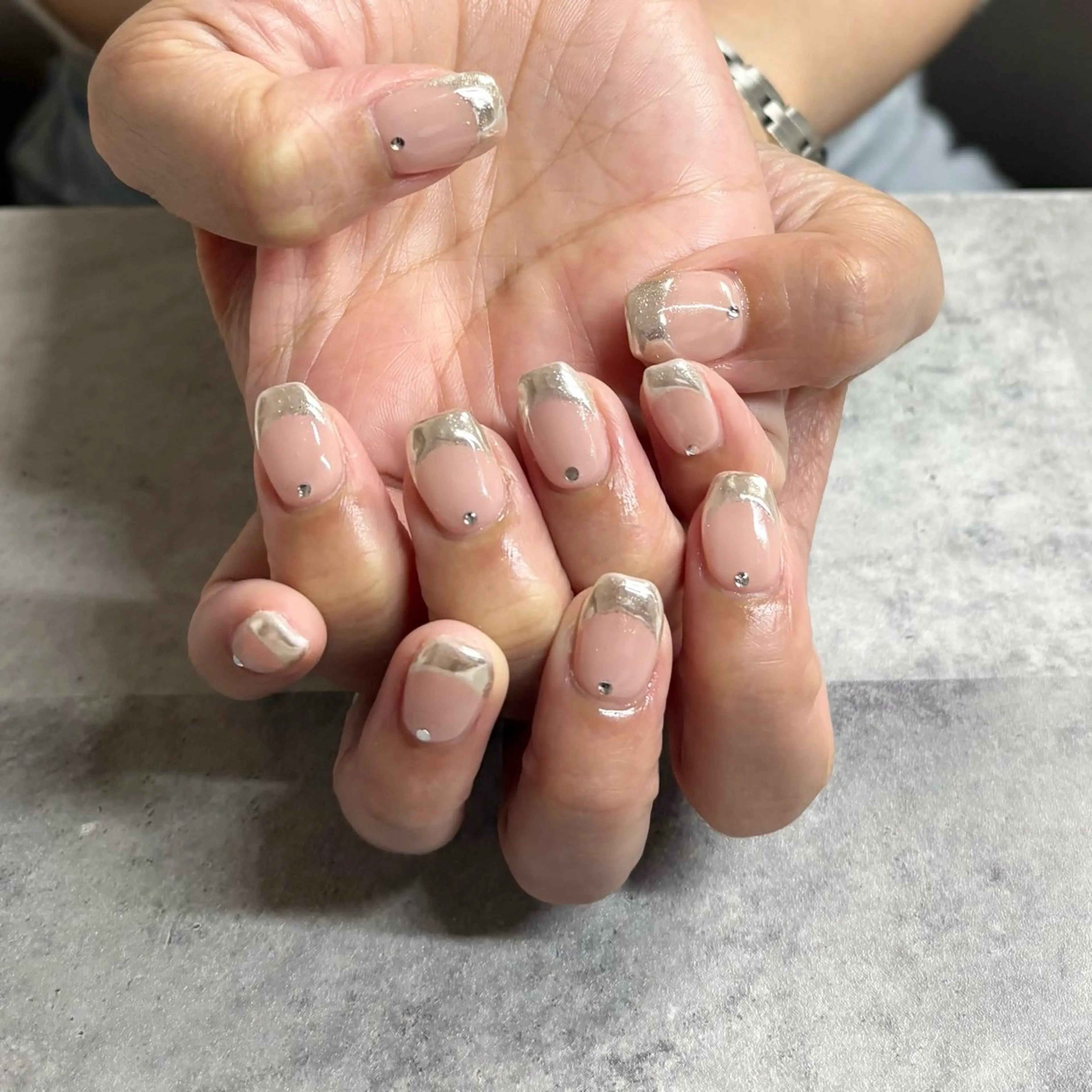 ネイル ミラーネイル FELICE ﾌｪﾘｰﾁｪのネイルデザイン