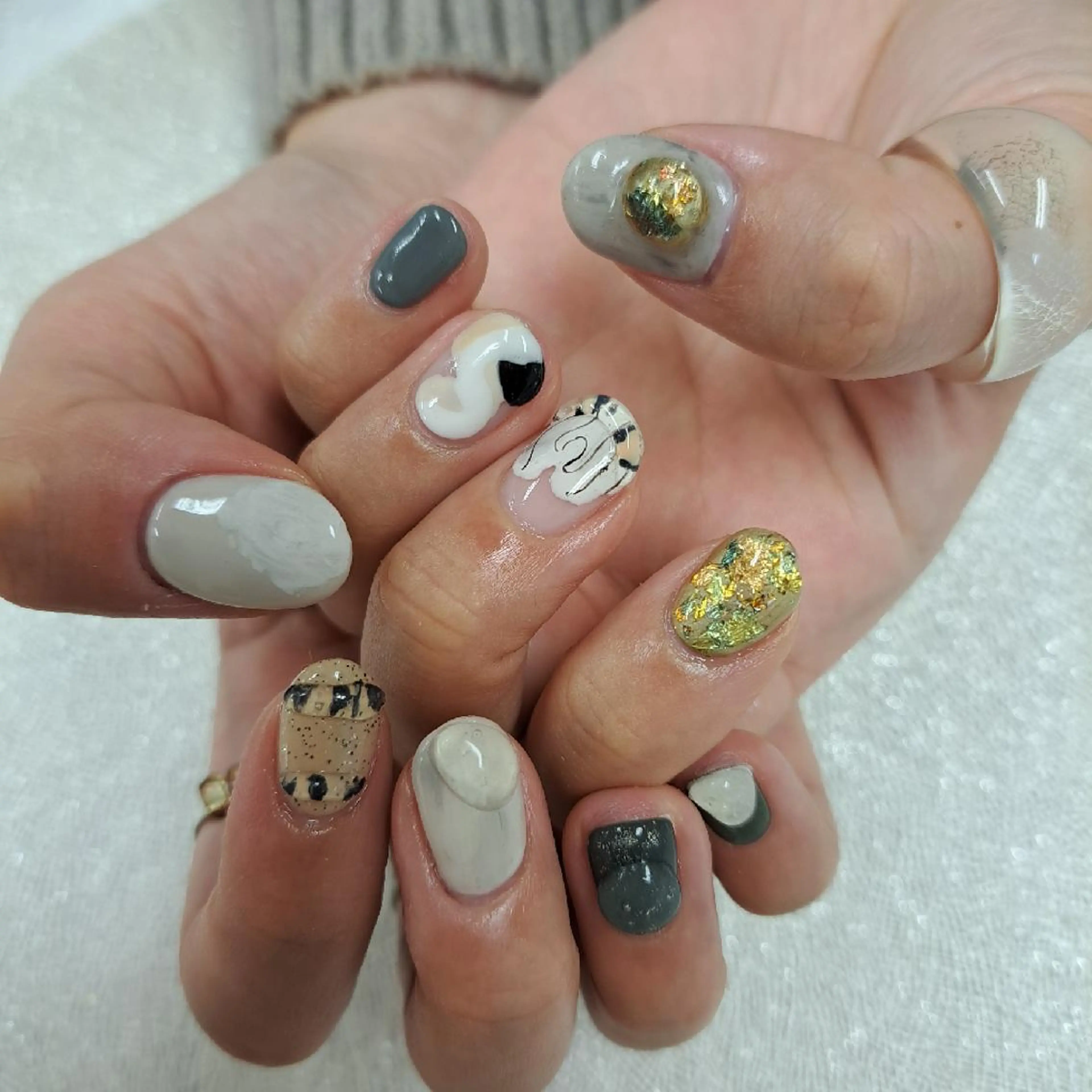 ネイル アートネイル ジェルネイル 持ち込み ニュアンスネイル パラジェル 河野ちえ (雑誌掲載サロン)のネイルデザイン