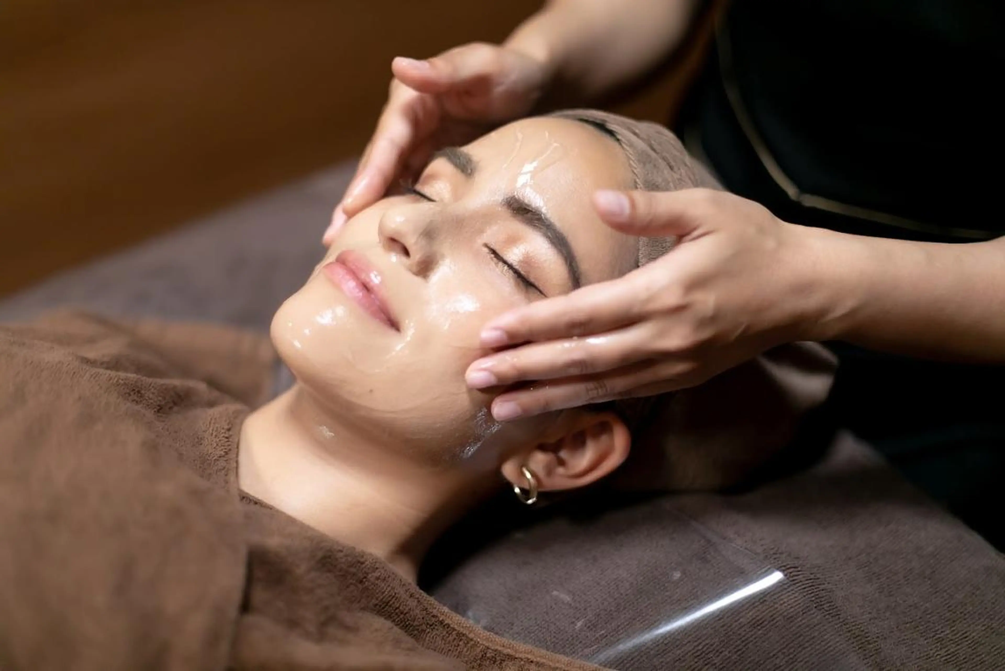 毛穴洗浄＆顔脱毛＆光フェイシャルの写真