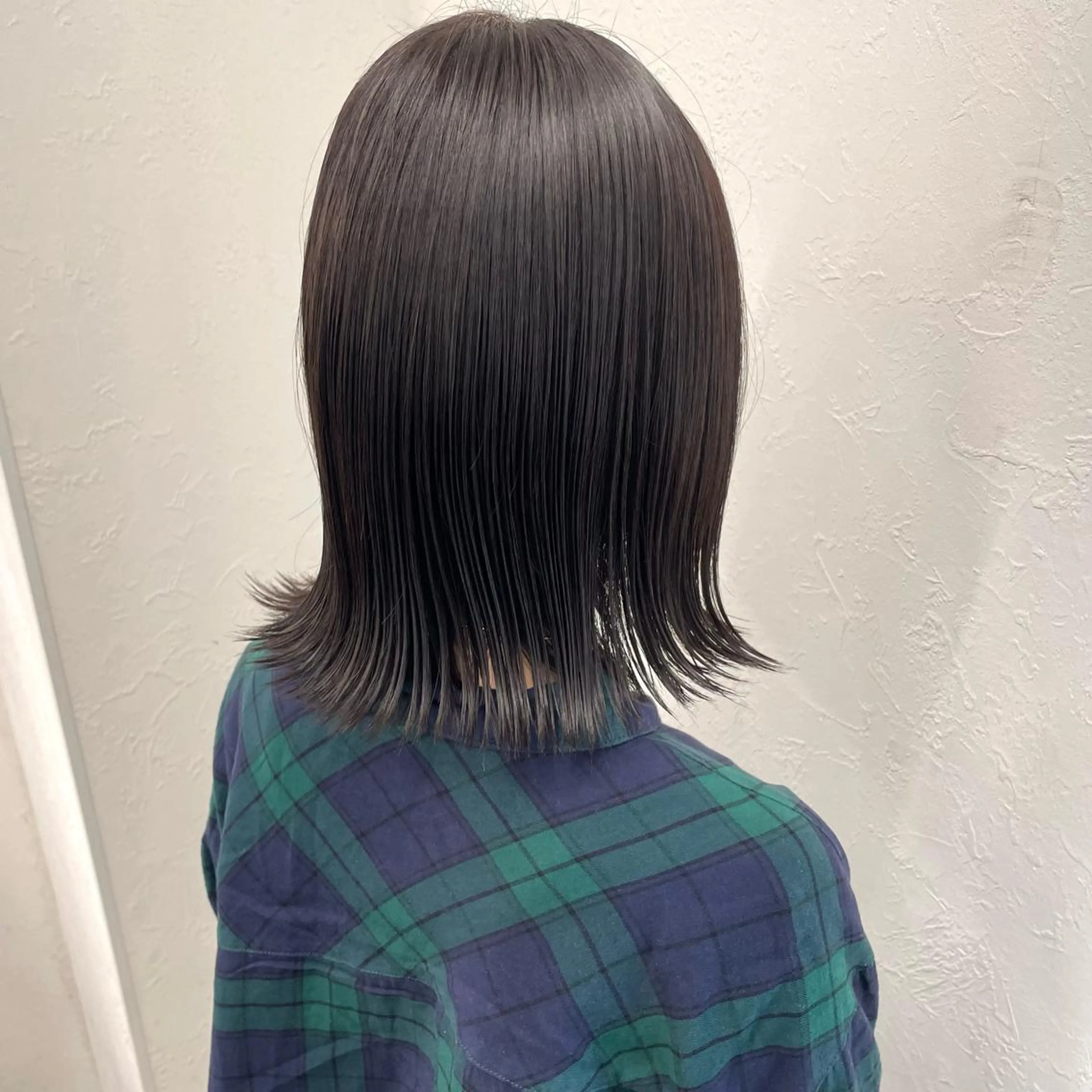 ミディアム カラー IwAsh  大和駅店所属・shiho .のヘアスタイル