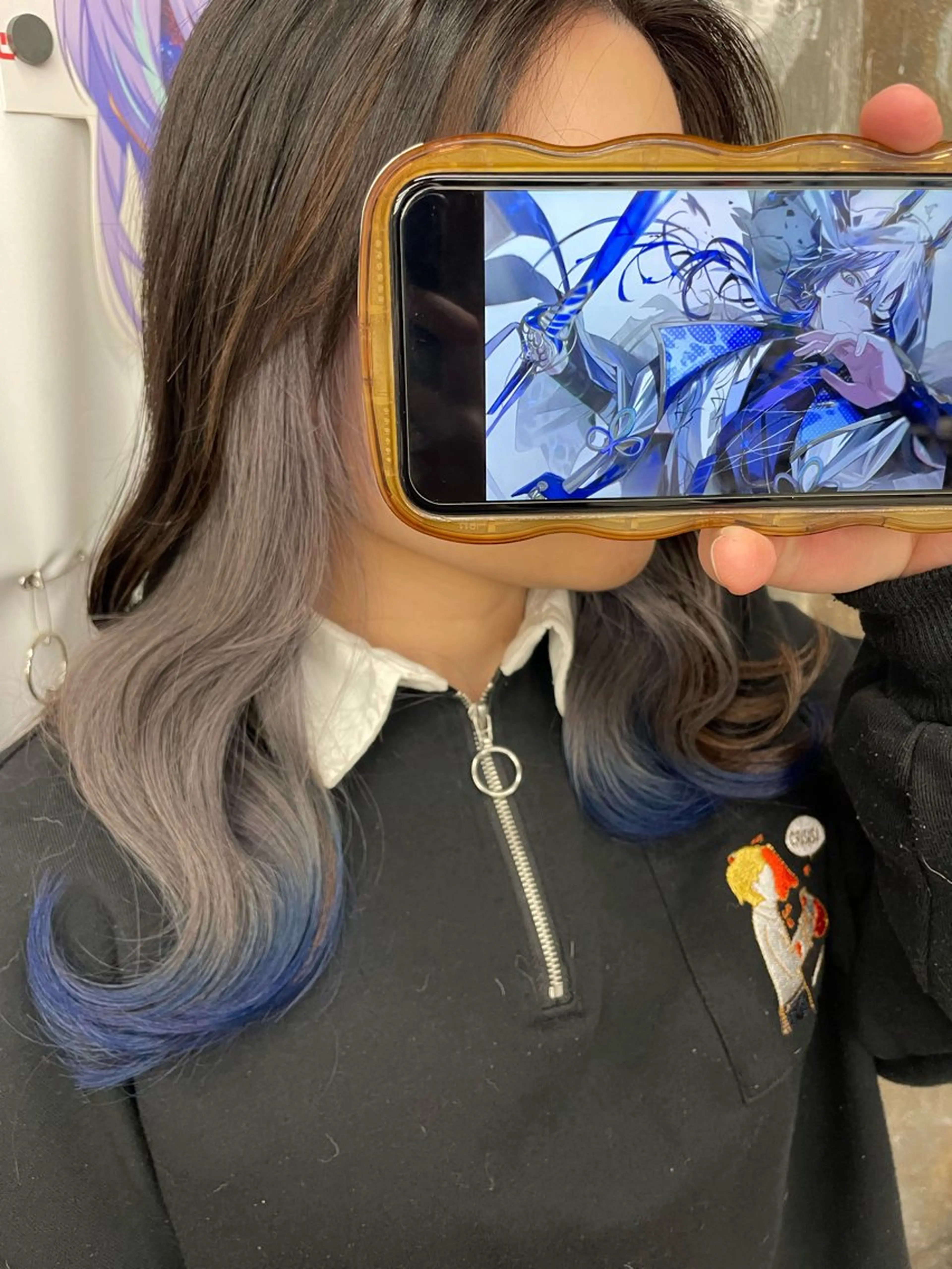 ミディアム カラー ブルーカラー グラデーションカラー シルバー ヘアカラー インナーカラー/推し ウルフ/アニメカラーのヘアスタイル