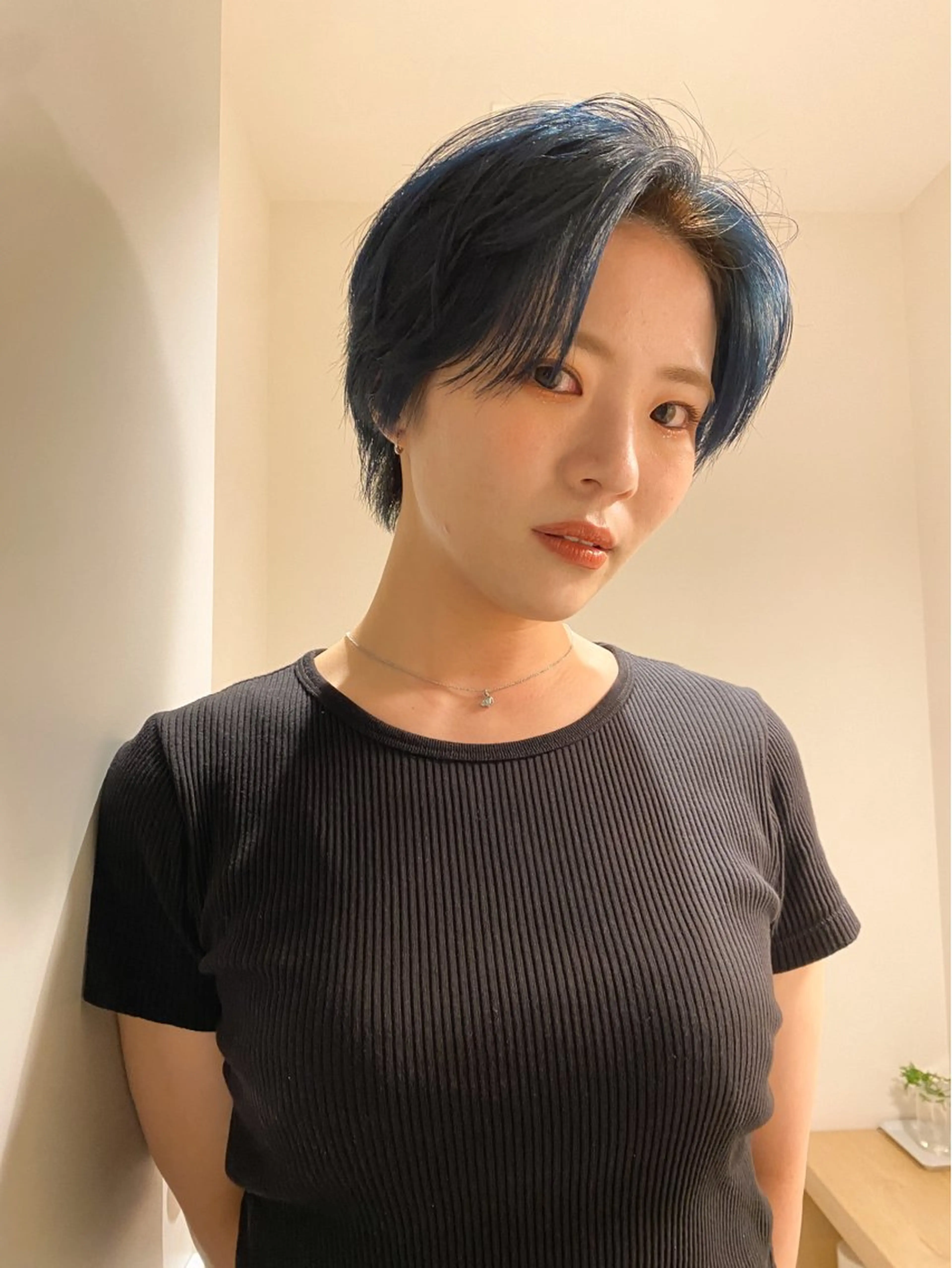 ショート Hair & make Lamp所属・梅田のブリーチ特化 美容師KAI🥰のヘアスタイル