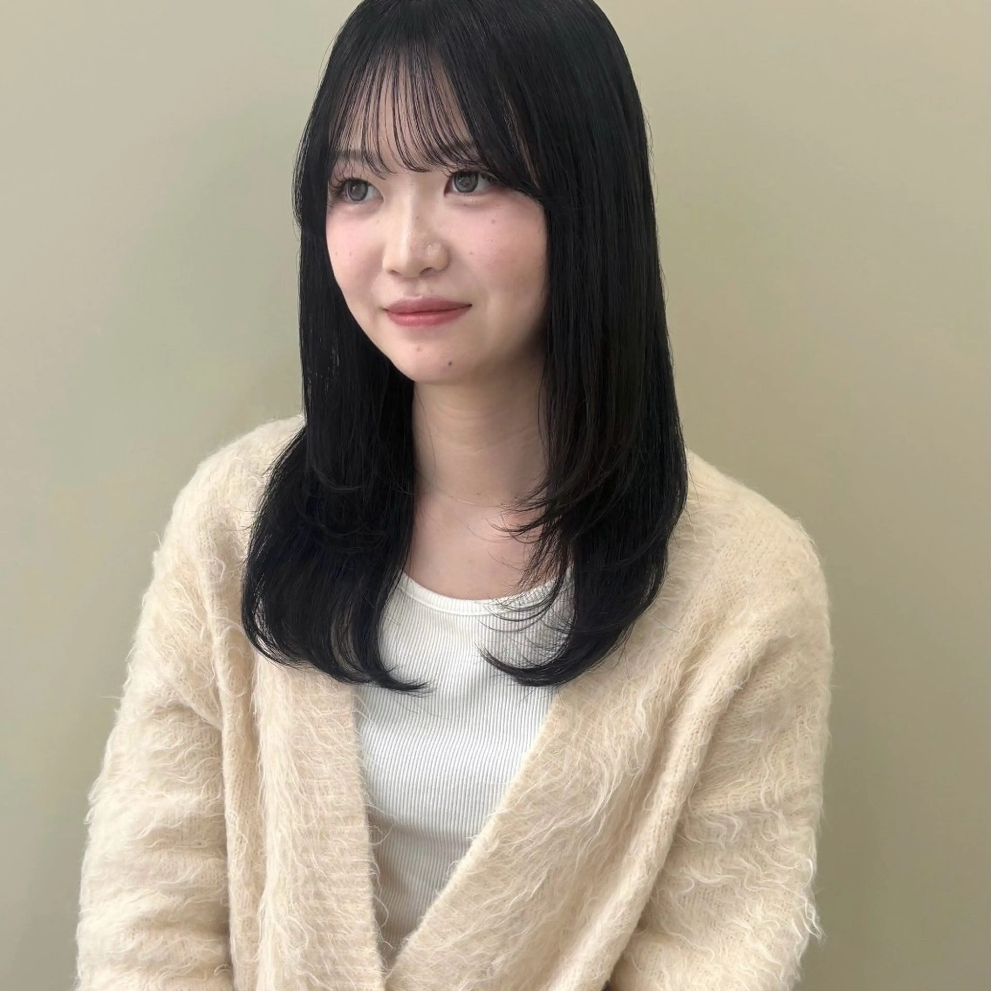 【人気menu🪧🥣】顔周りカット+髪質再生バイカルテ5stepトリートメントの写真