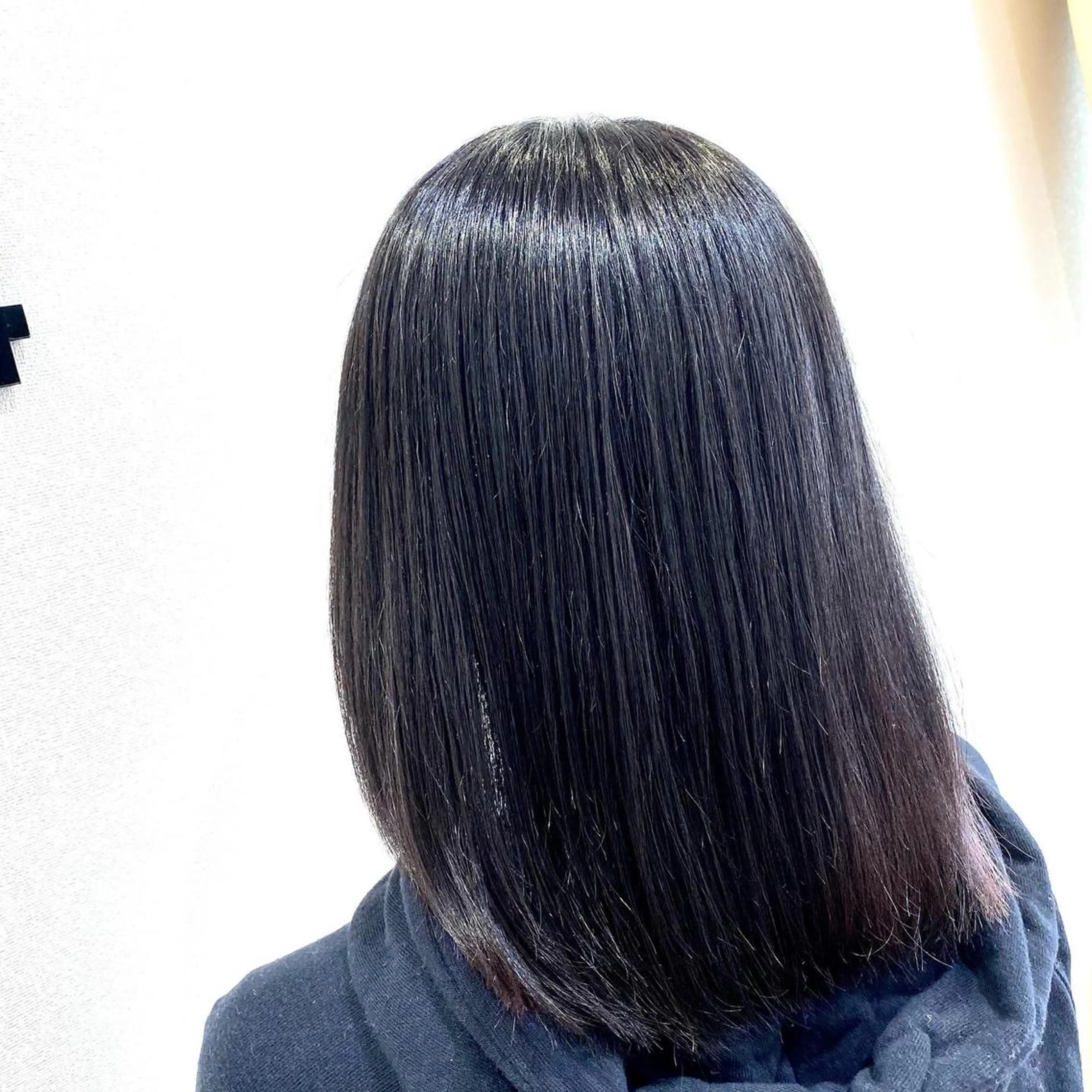 ミディアム 🍀艶髪.美髪🍀 岡部恒輝のヘアスタイル