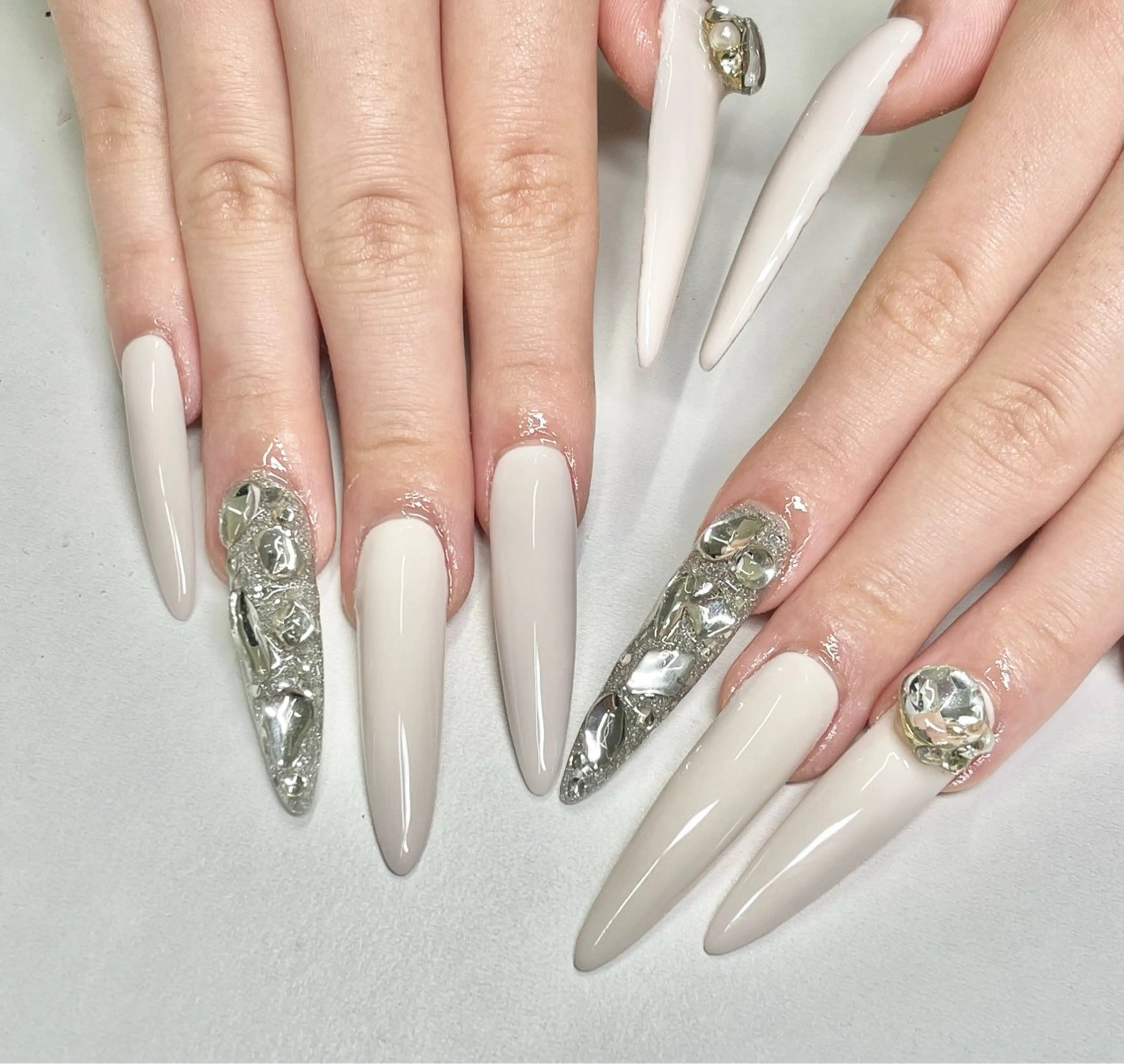 ネイル FILL nail古河店所属・FILL nail SHIORIのネイルデザイン