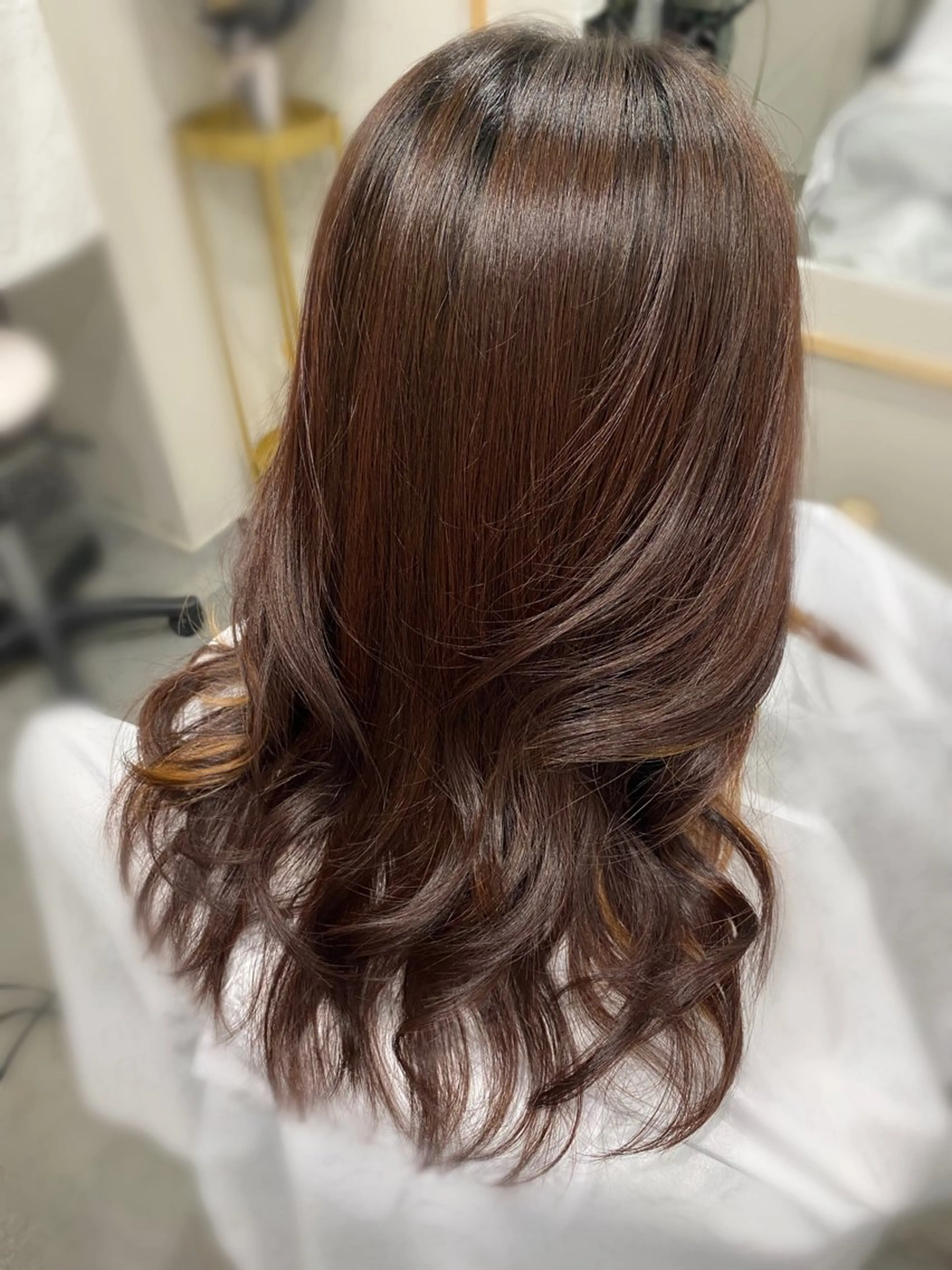 セミロング レイヤーカット 【coco.】hair所属・カジカワサキ/髪質 改善/クロスパーマのヘアスタイル