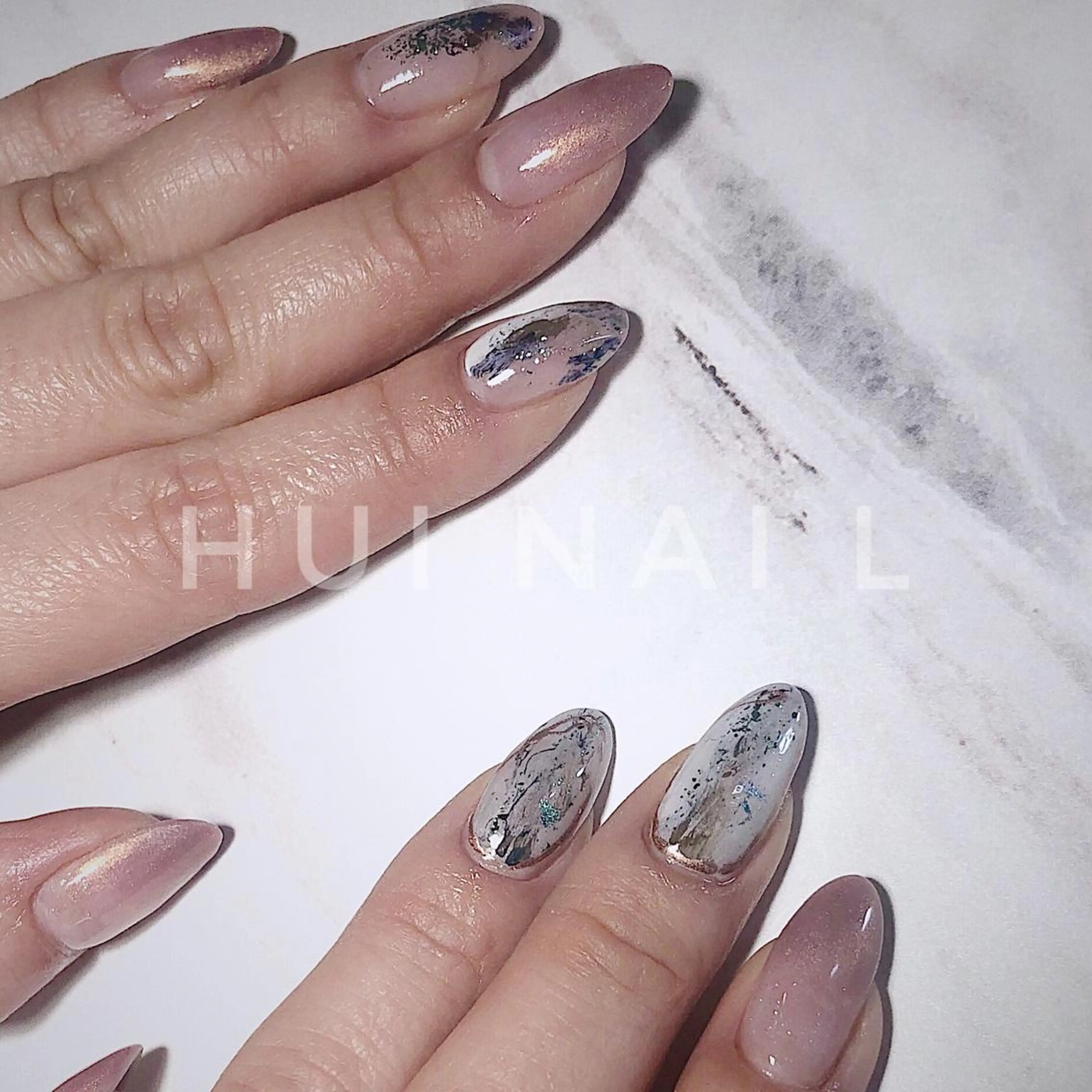 ミディアム めぐみのネイルサロン 惠のネイルデザイン