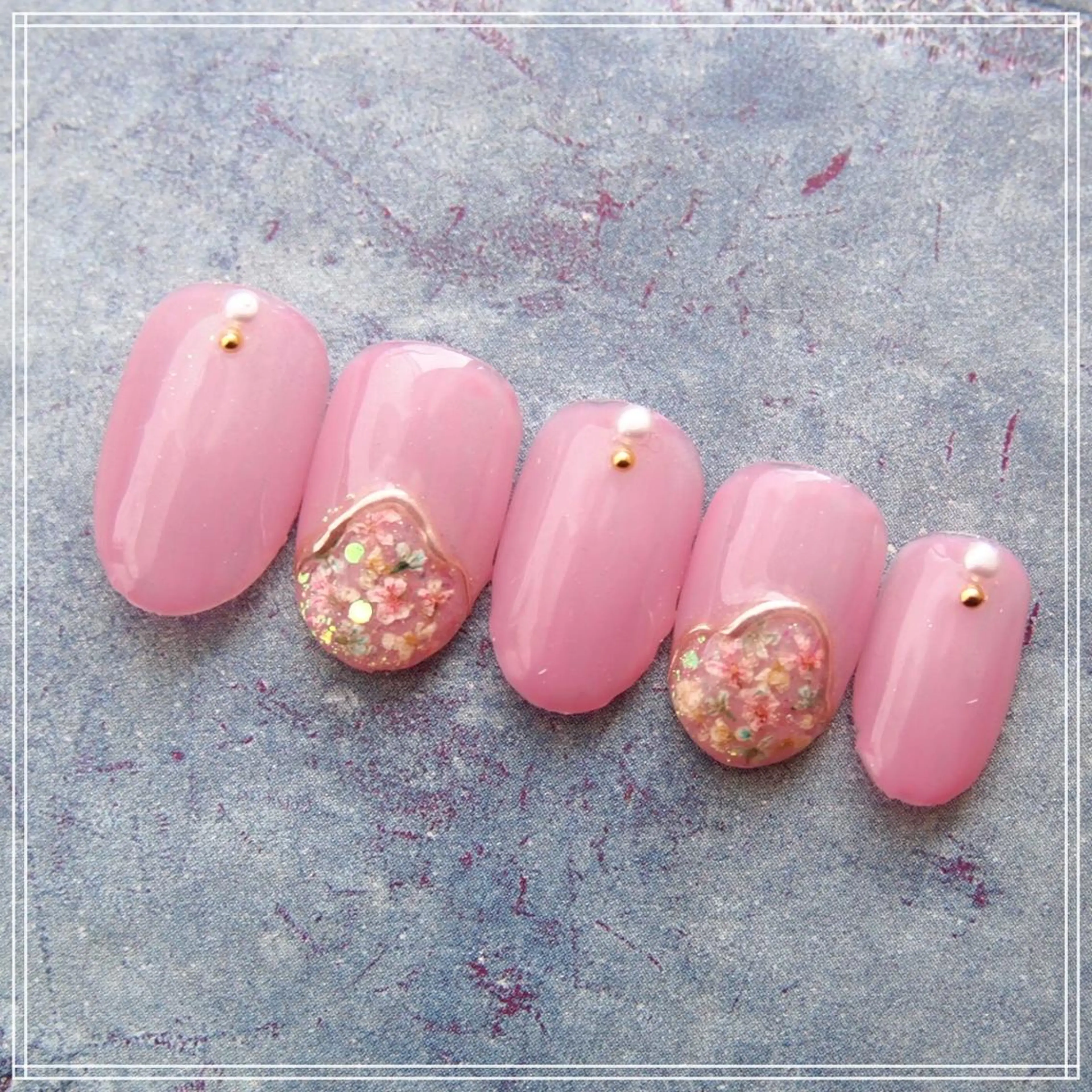 ネイル 山田 麻衣のネイルデザイン