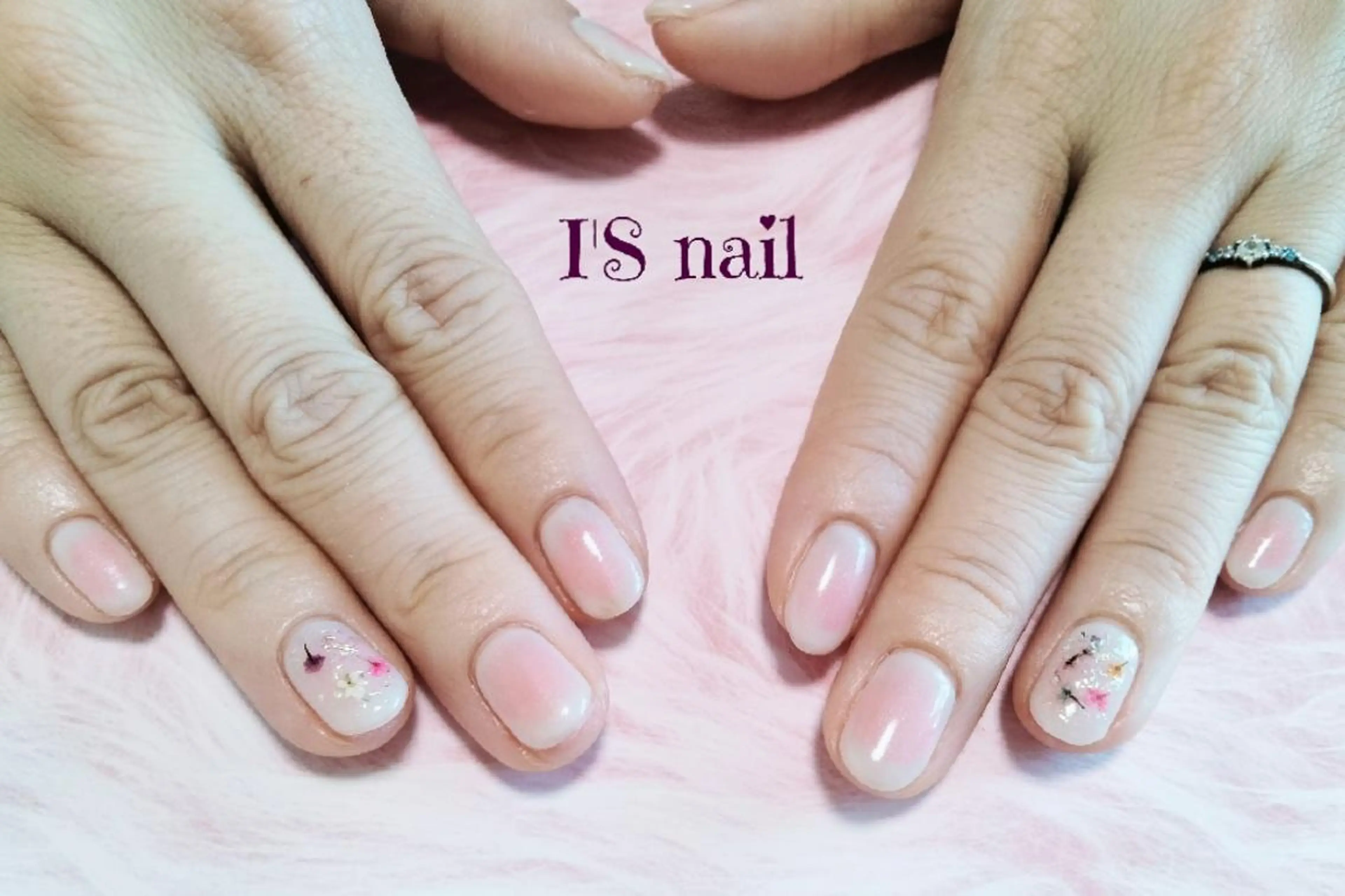 ネイル チークネイル I'S nail 佐野のネイルデザイン