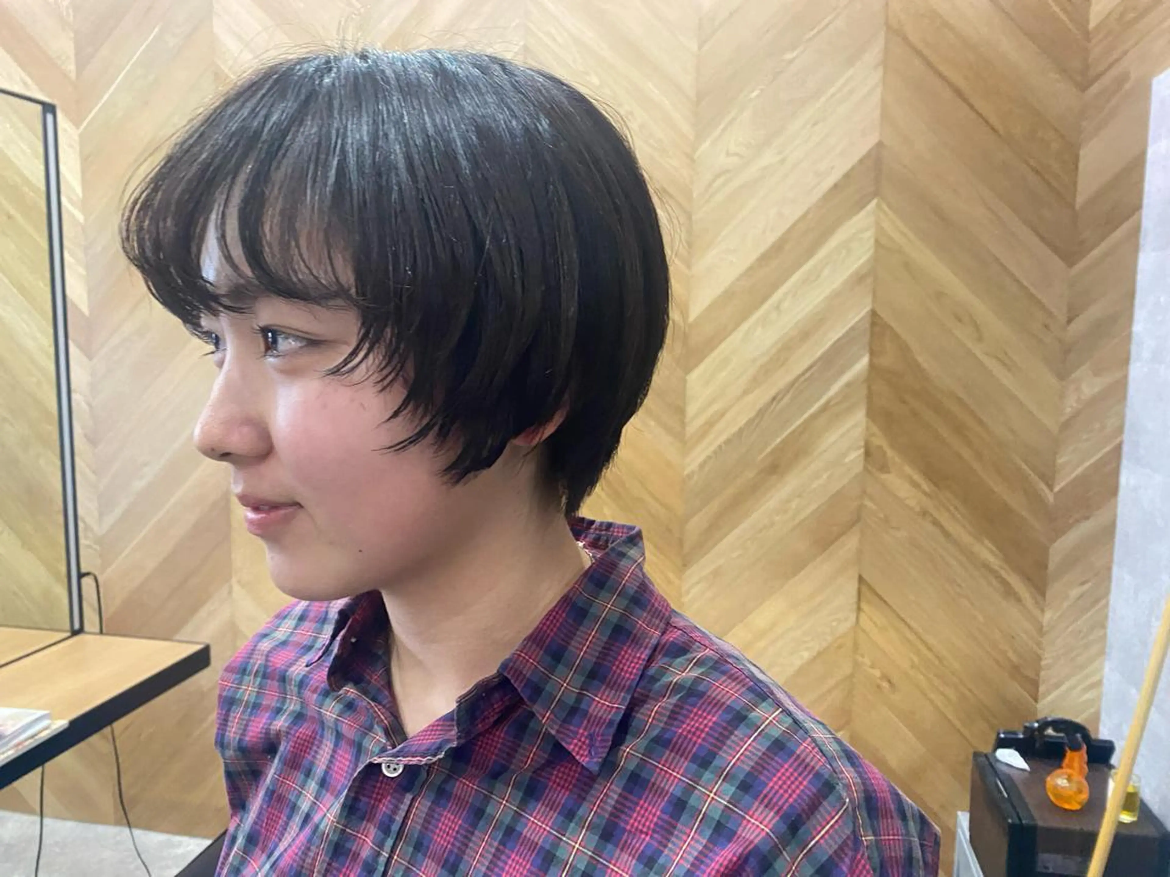 ショート カラー レイヤーカット カット ヘアカラー 柔らかカラー🥛 mayucoのヘアスタイル