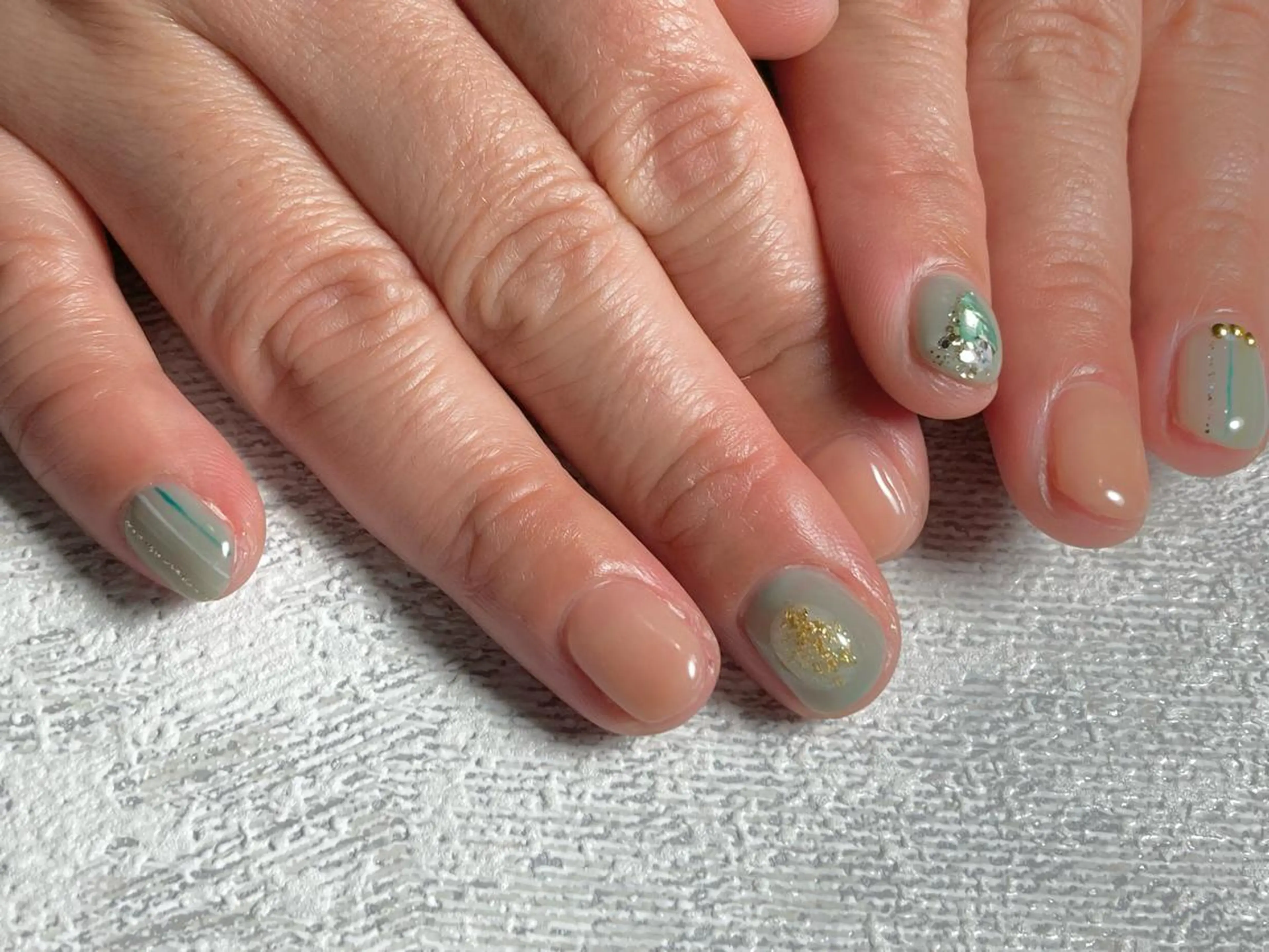 ネイル ハンドネイル フットネイル rea .のネイルデザイン