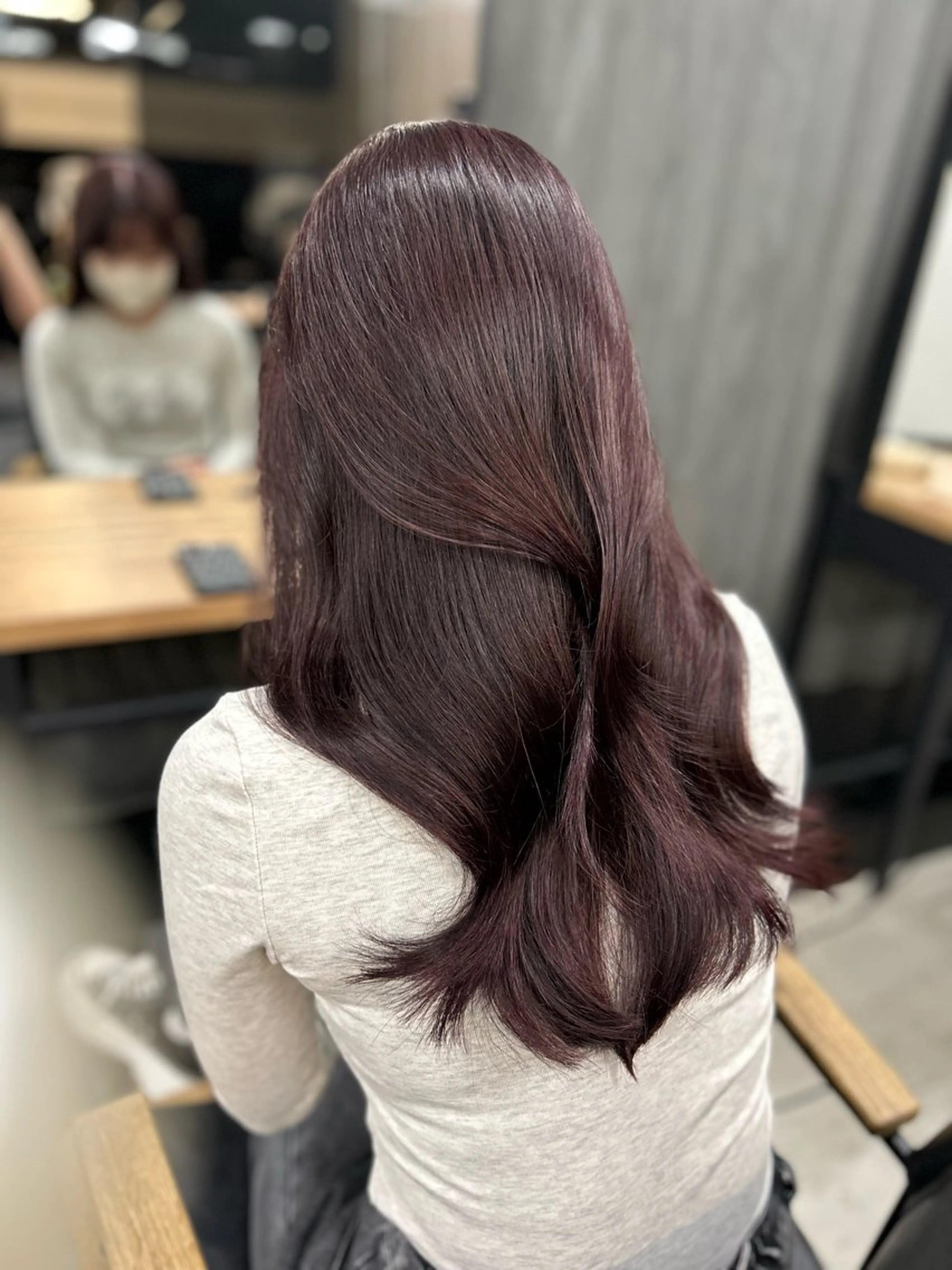 ロング 女性らしいモテヘア 韓国ヘアhikariのヘアスタイル