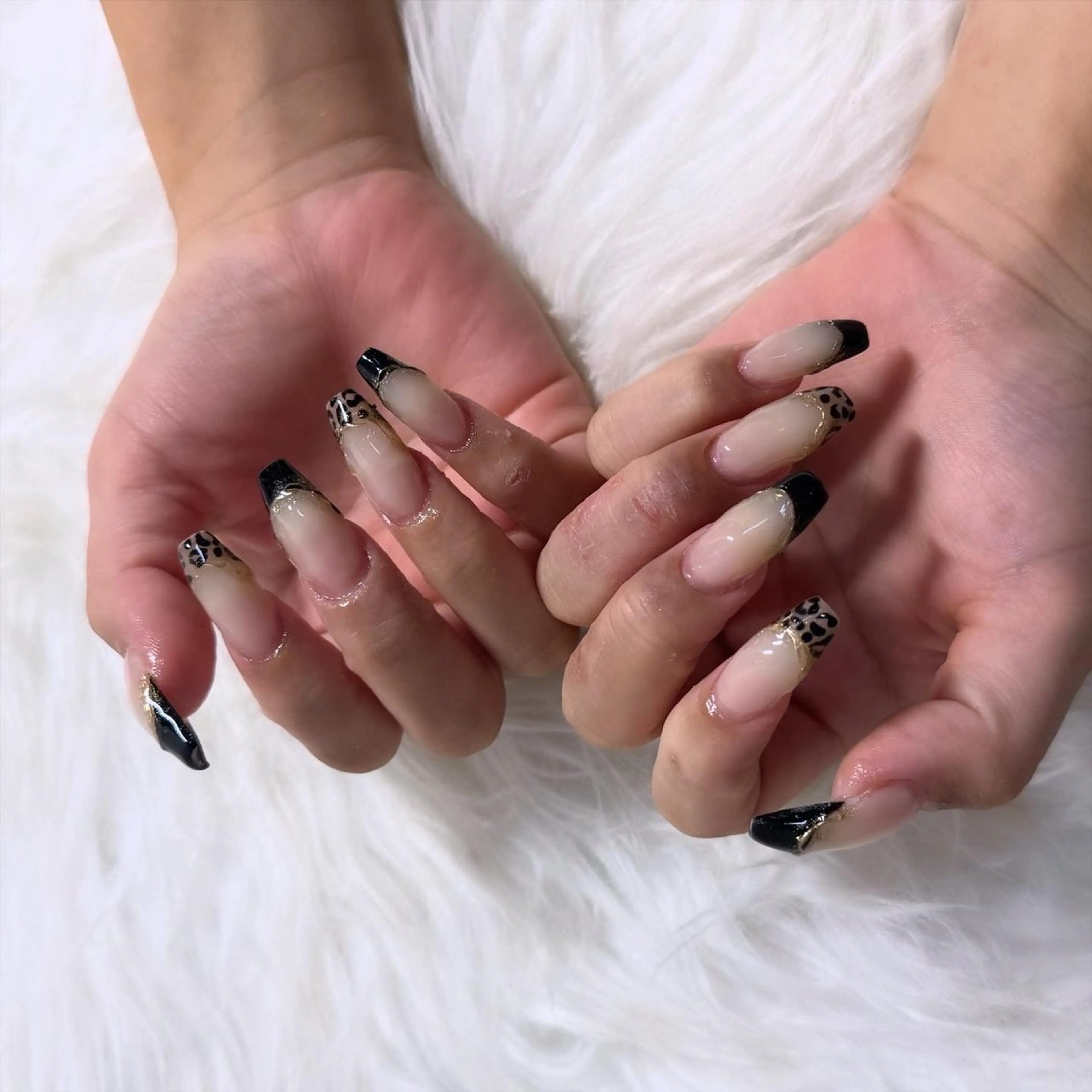 ロング ハンドネイル mao .のネイルデザイン