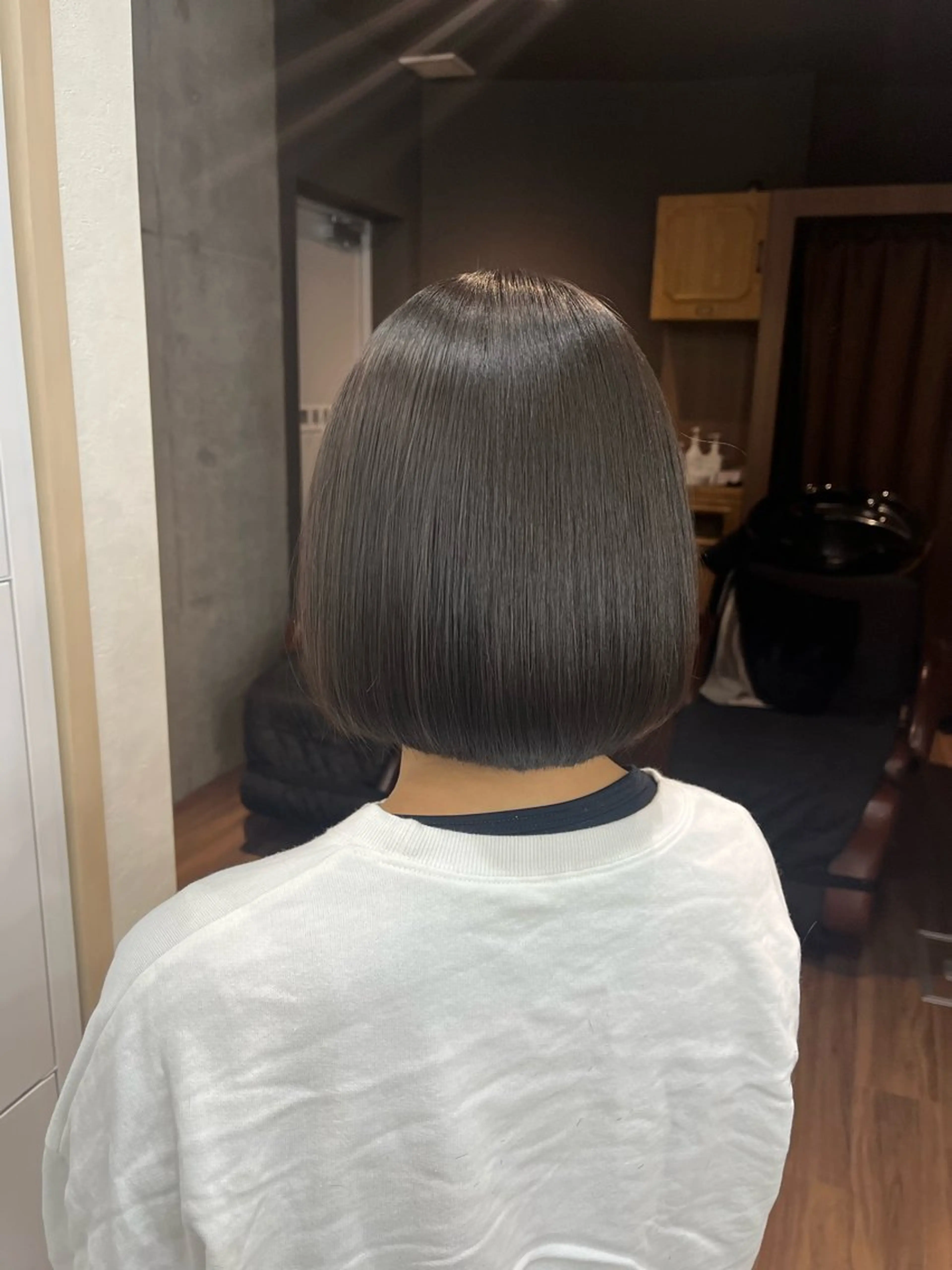 ショート カット 縮毛矯正 🪽髪質改善ストレー ト🤍美羽🤍のヘアスタイル