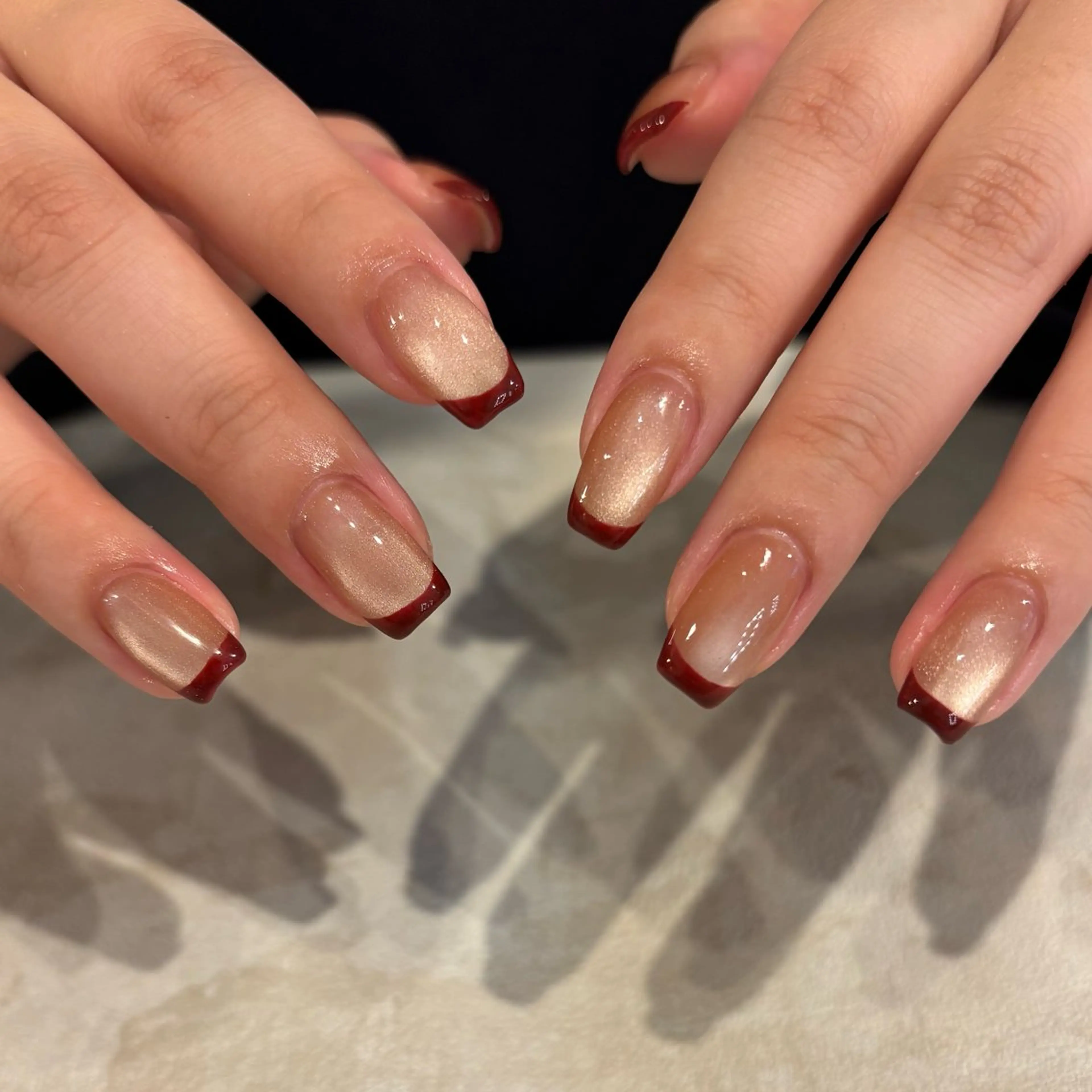 ネイル フレンチネイル マグネットネイル 持ち込み オフィスネイル シンプルネイル ハンドネイル ikoi Raraのネイルデザイン