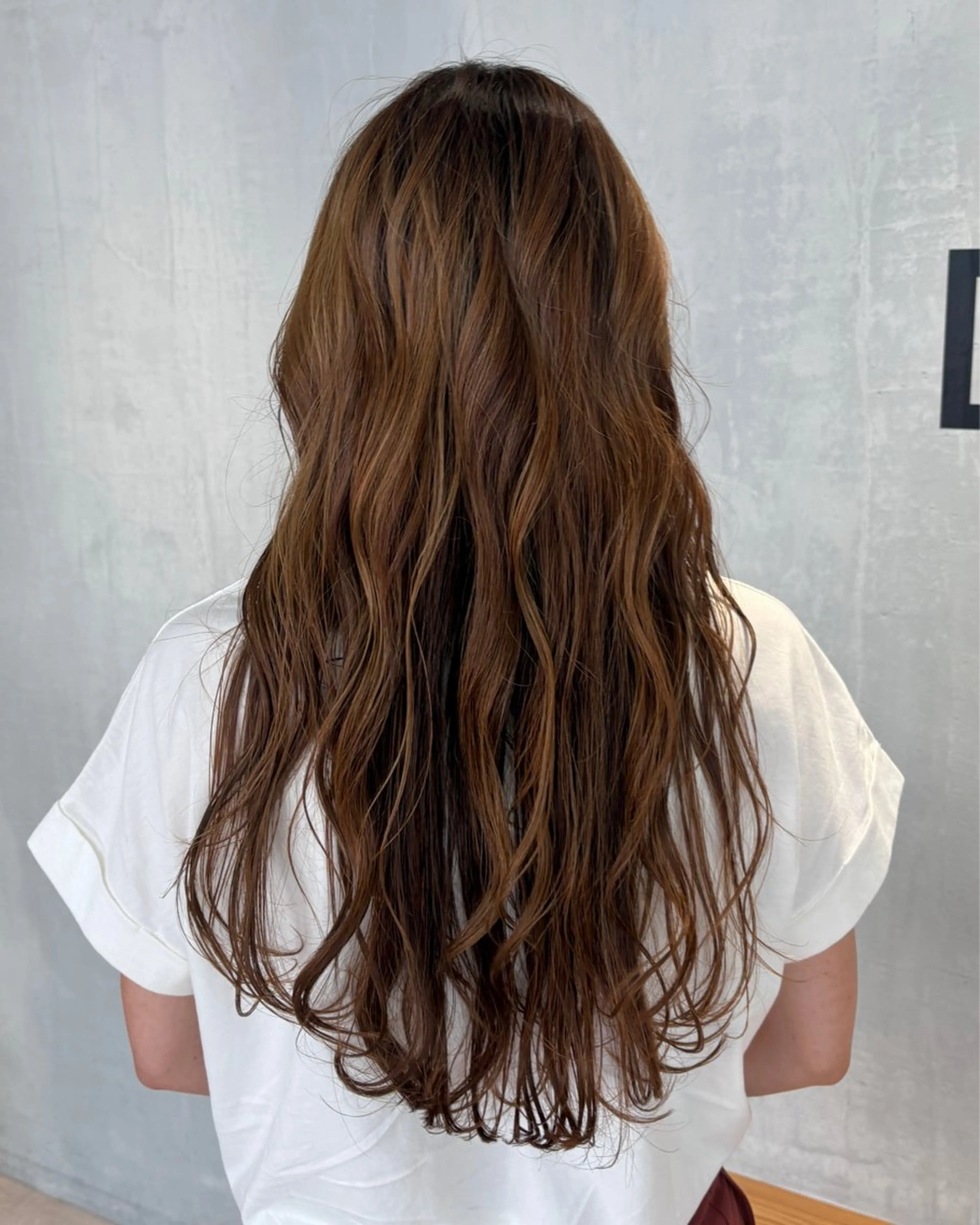 ロング カラー ハイライトカラー ハイライト ヘアカラー トリートメント DX SHARE SALON所属・matka白髪ぼかし 大人ヘア/KEIKOのヘアスタイル