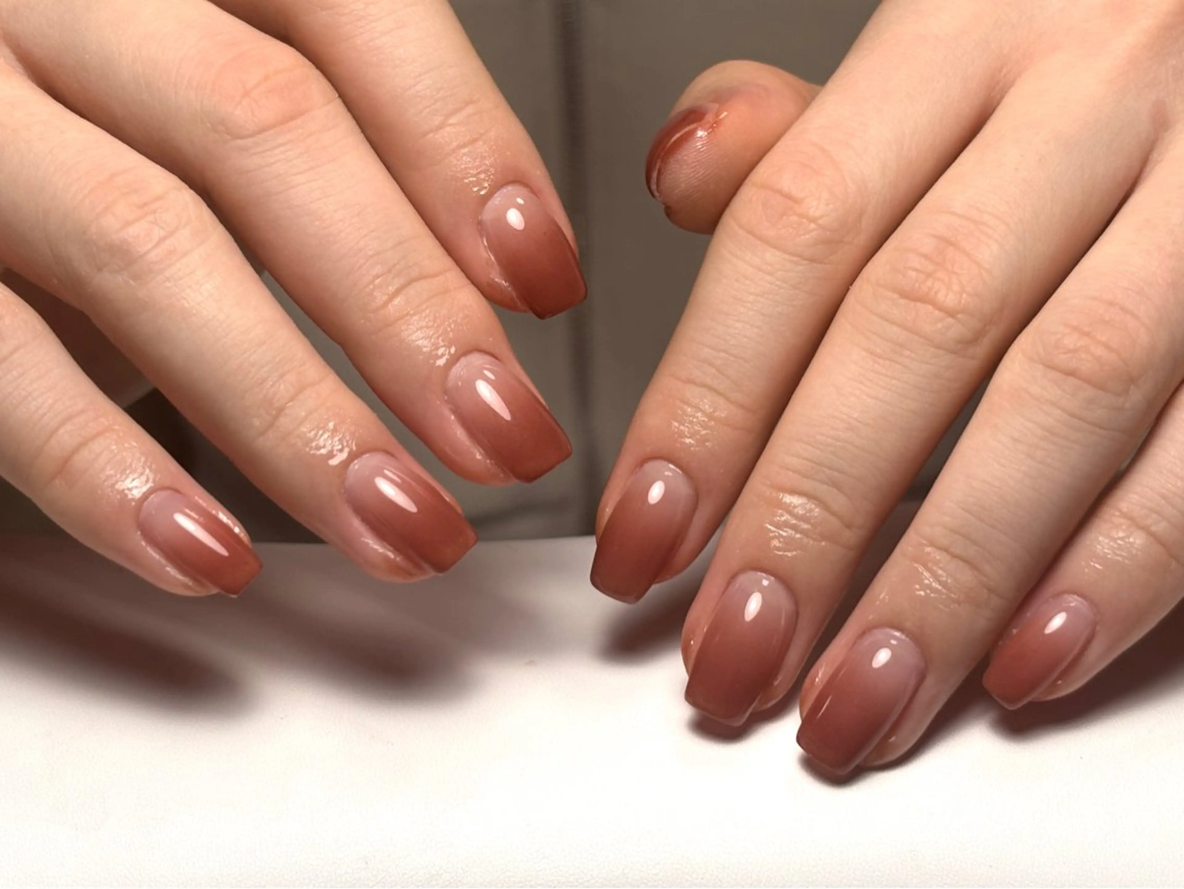 ショート ハンドネイル トゥー フエンのネイルデザイン