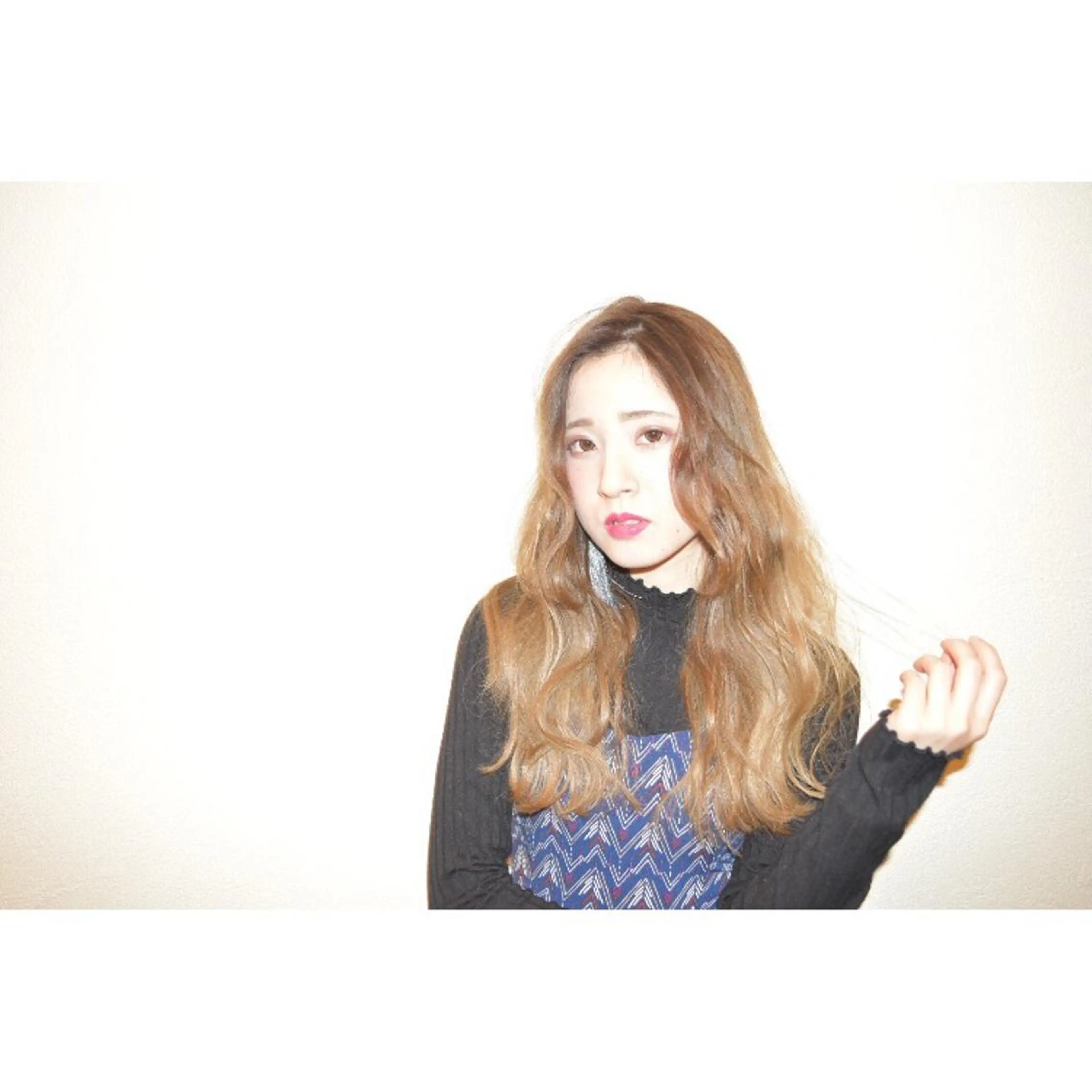 ミディアム カラー パーマ _WHITE高槻所属・_WHITE高槻店 yusukeのヘアスタイル