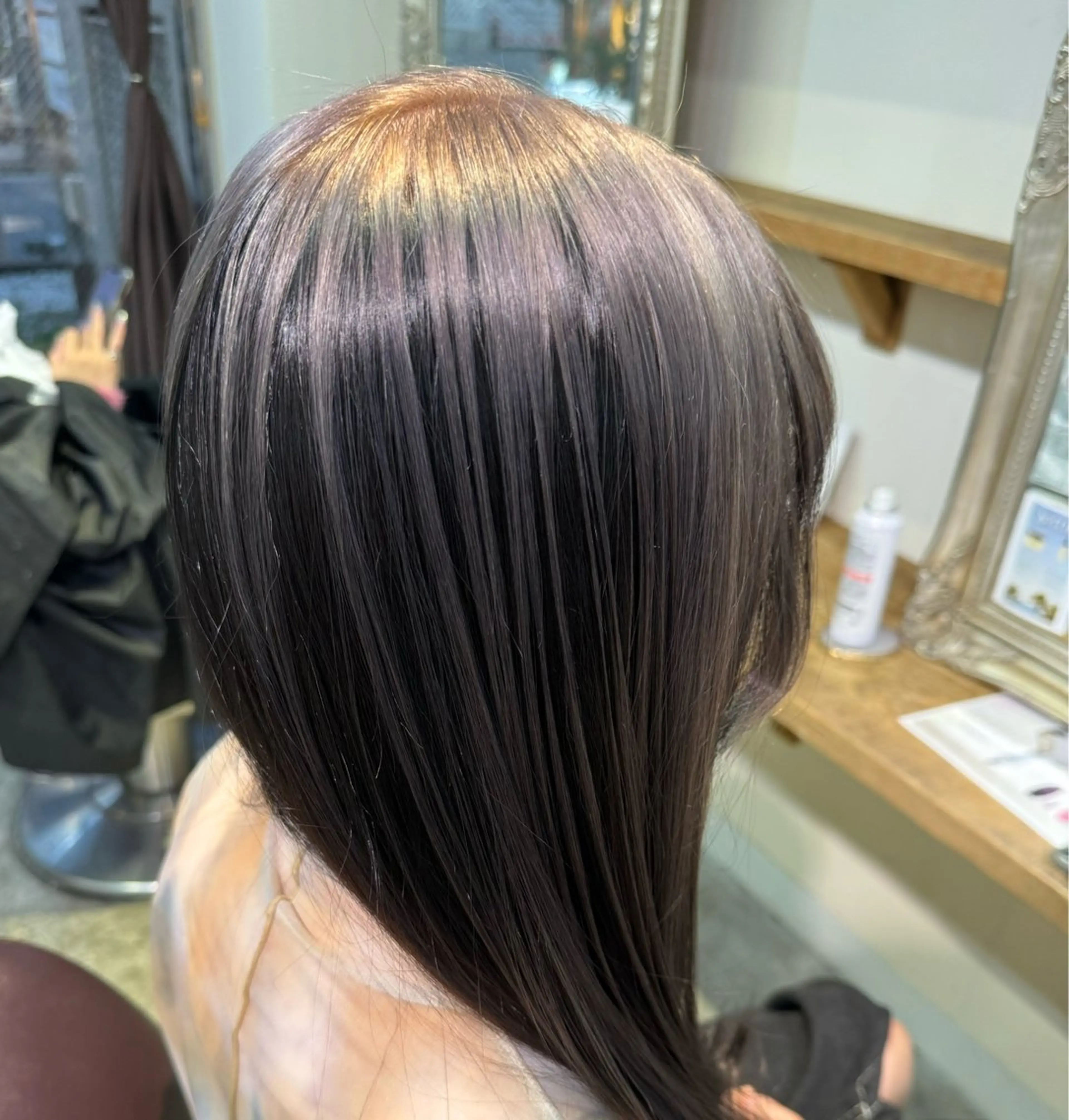 ロング カラー ブリーチ デザインカラー AMRITA所属・men'sｶｯﾄ ﾊﾟｰﾏ🫧ｼｵﾝのヘアスタイル