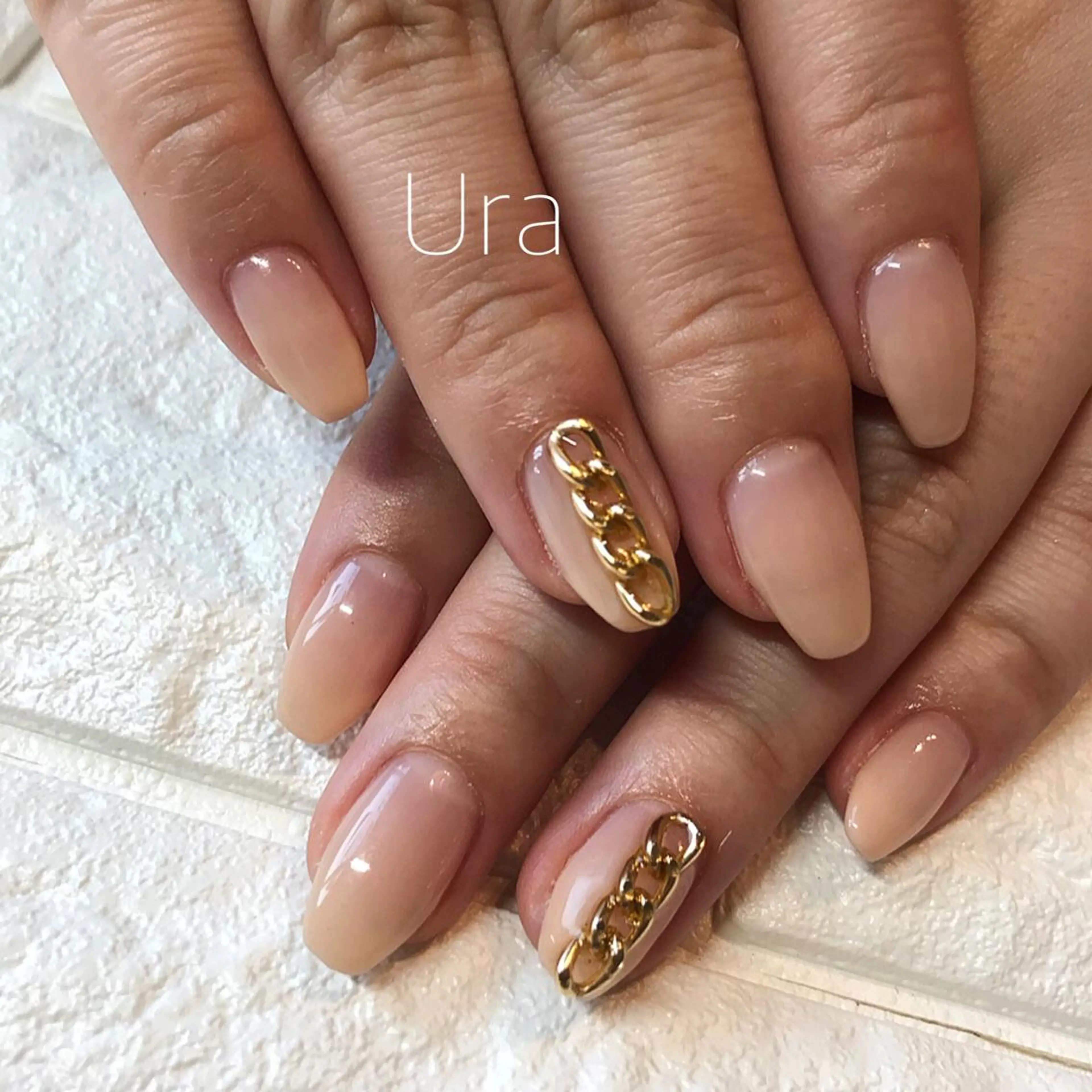 ネイル UrakoNail 《nail》のネイルデザイン