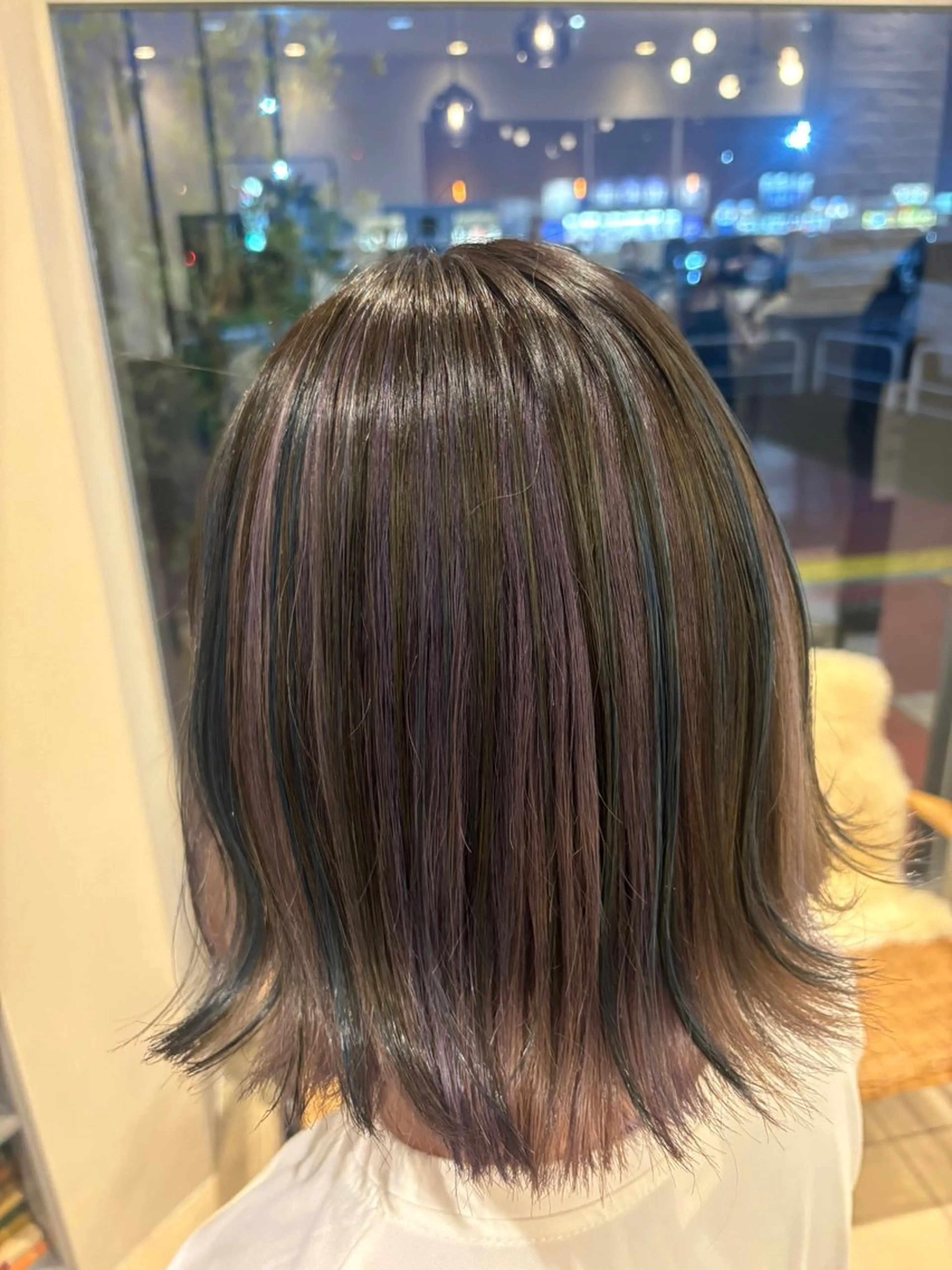 ミディアム カラー ハイライトカラー ユニコーンカラー ハイライト ヘアメイクアース所属・片桐 美咲のヘアスタイル