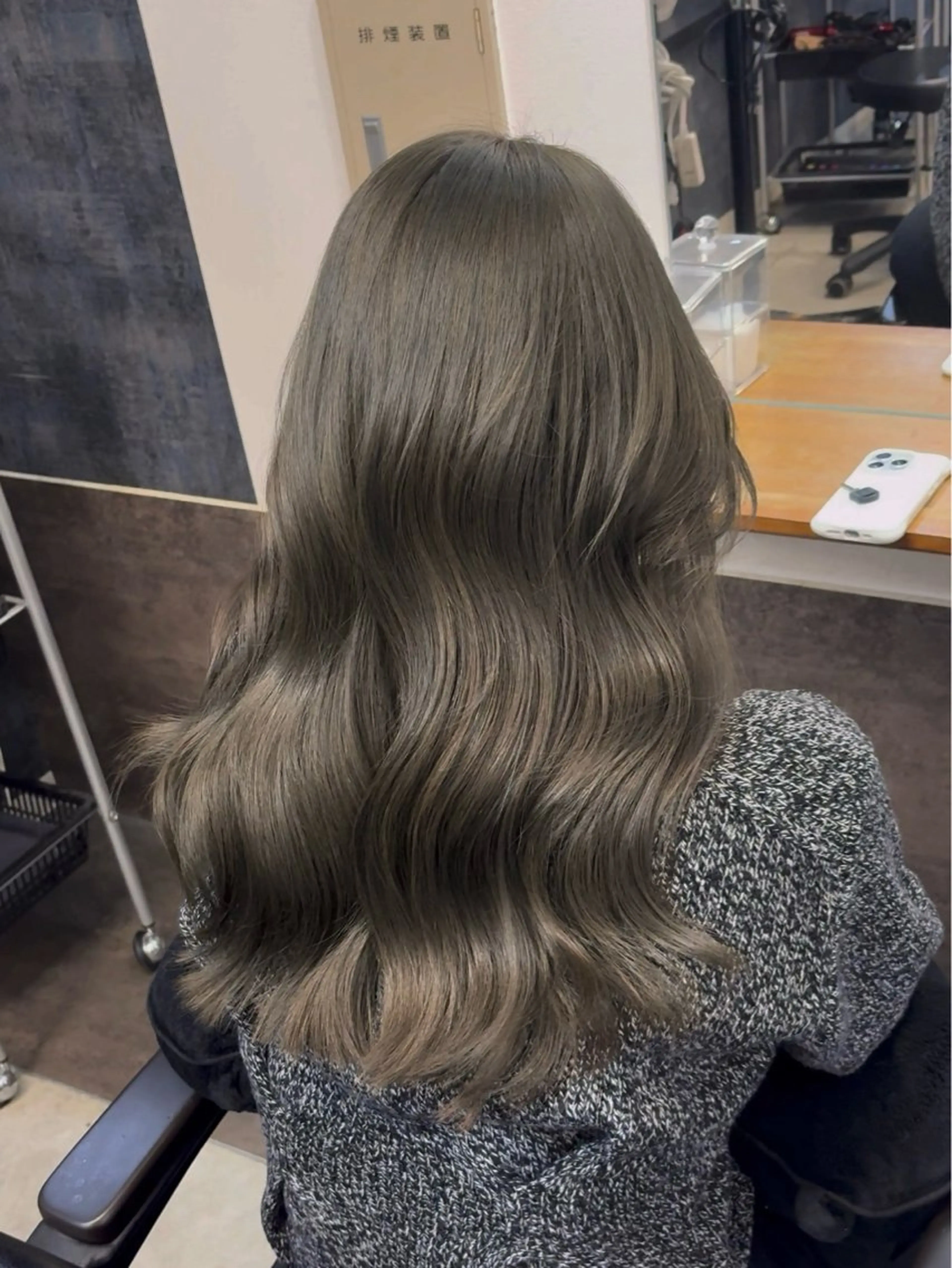 カラー ブリーチ ブリーチなしカラー ヘアカラー meby所属・🩵福岡ブリーチなし カラー/紫音🩵のヘアスタイル