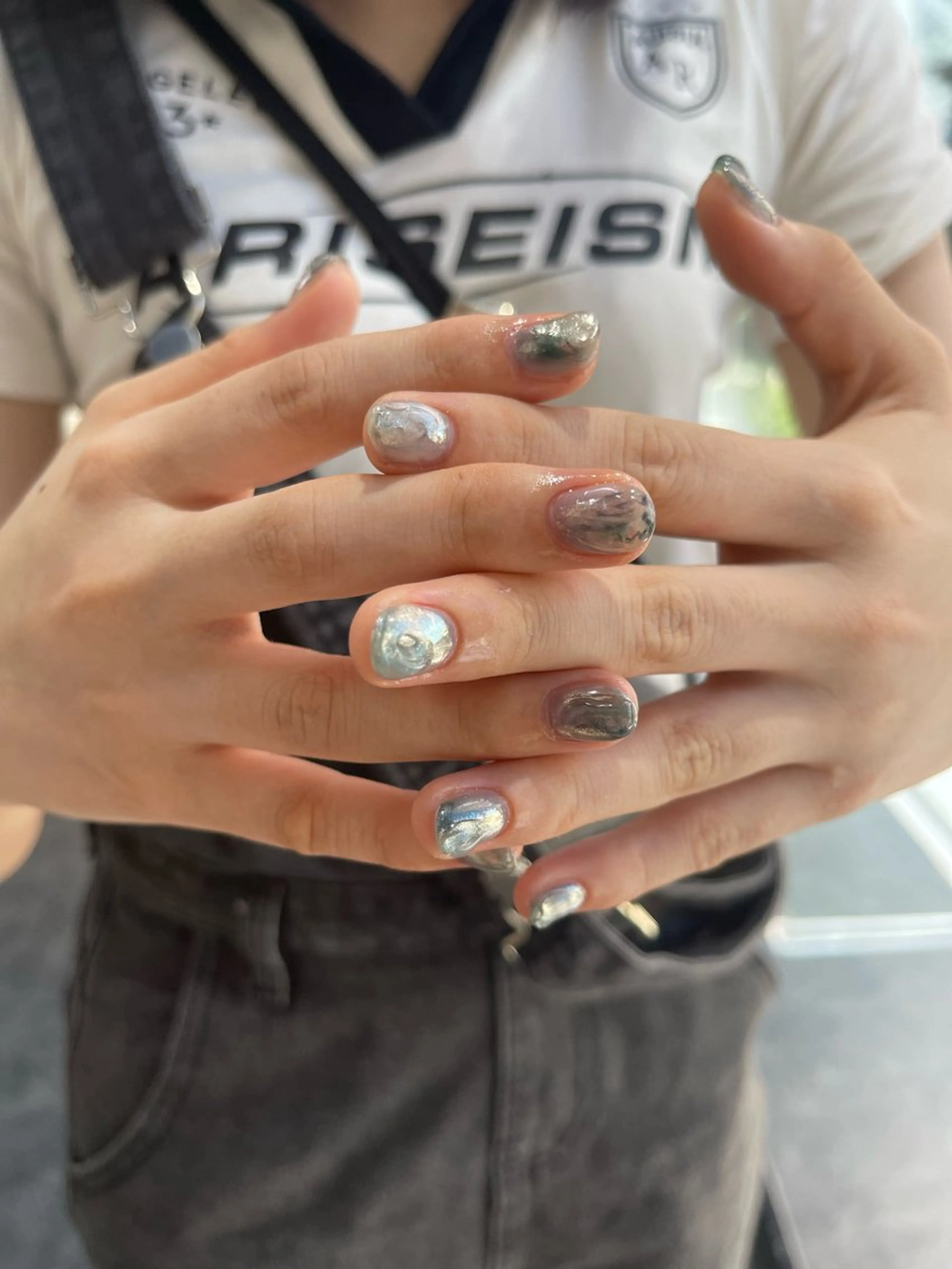 ネイル フレンチネイル マグネットネイル ニュアンスネイル ワンカラーネイル ハンドネイル GRANDE大須 Cecil💜のネイルデザイン