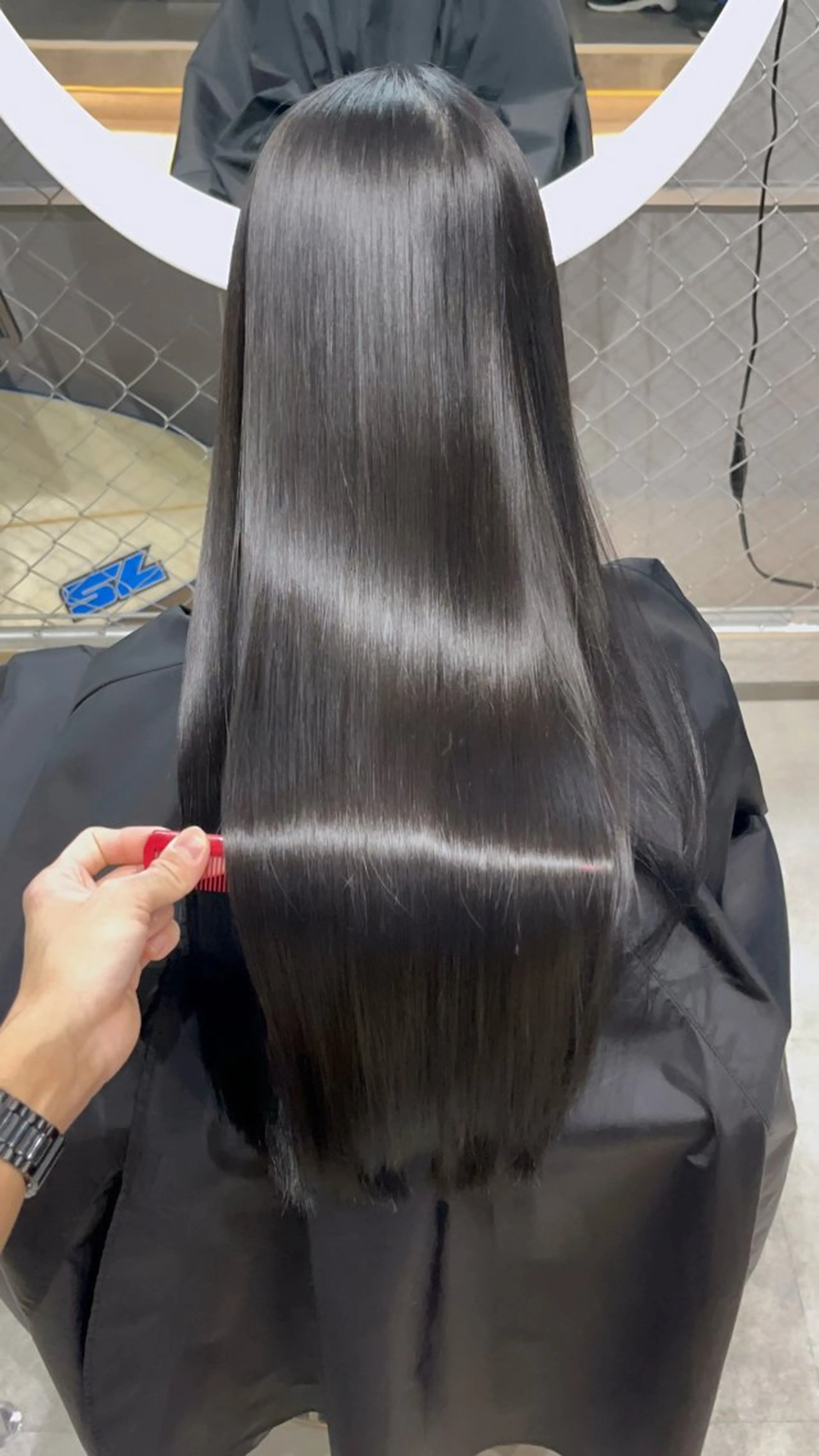 ロング 髪質改善 縮毛矯正 縮毛矯正 トリートメント CoCooN TAKUMAのヘアスタイル