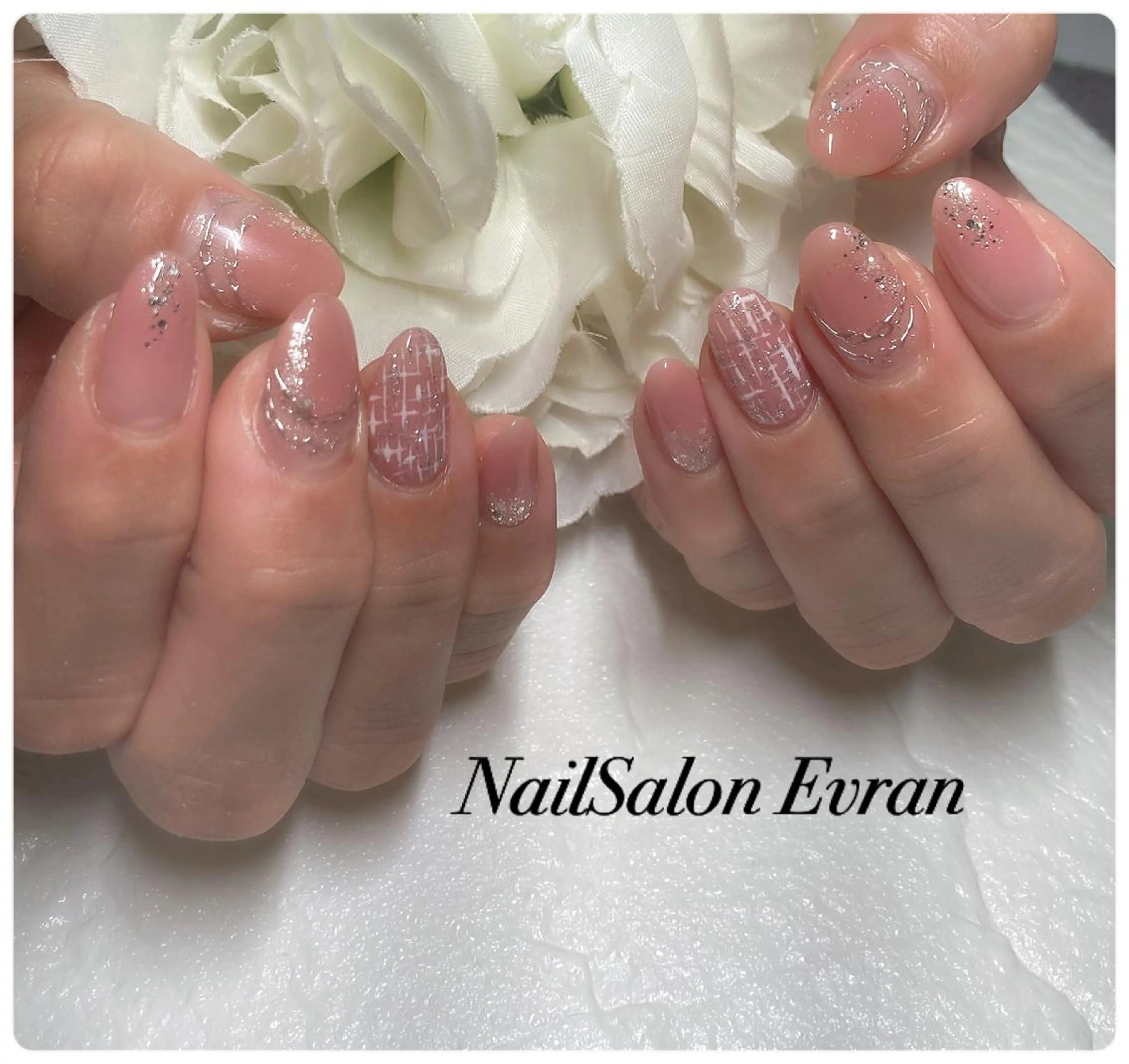 ネイル ニュアンスネイル ツイードネイル Nail salon Evranのネイルデザイン