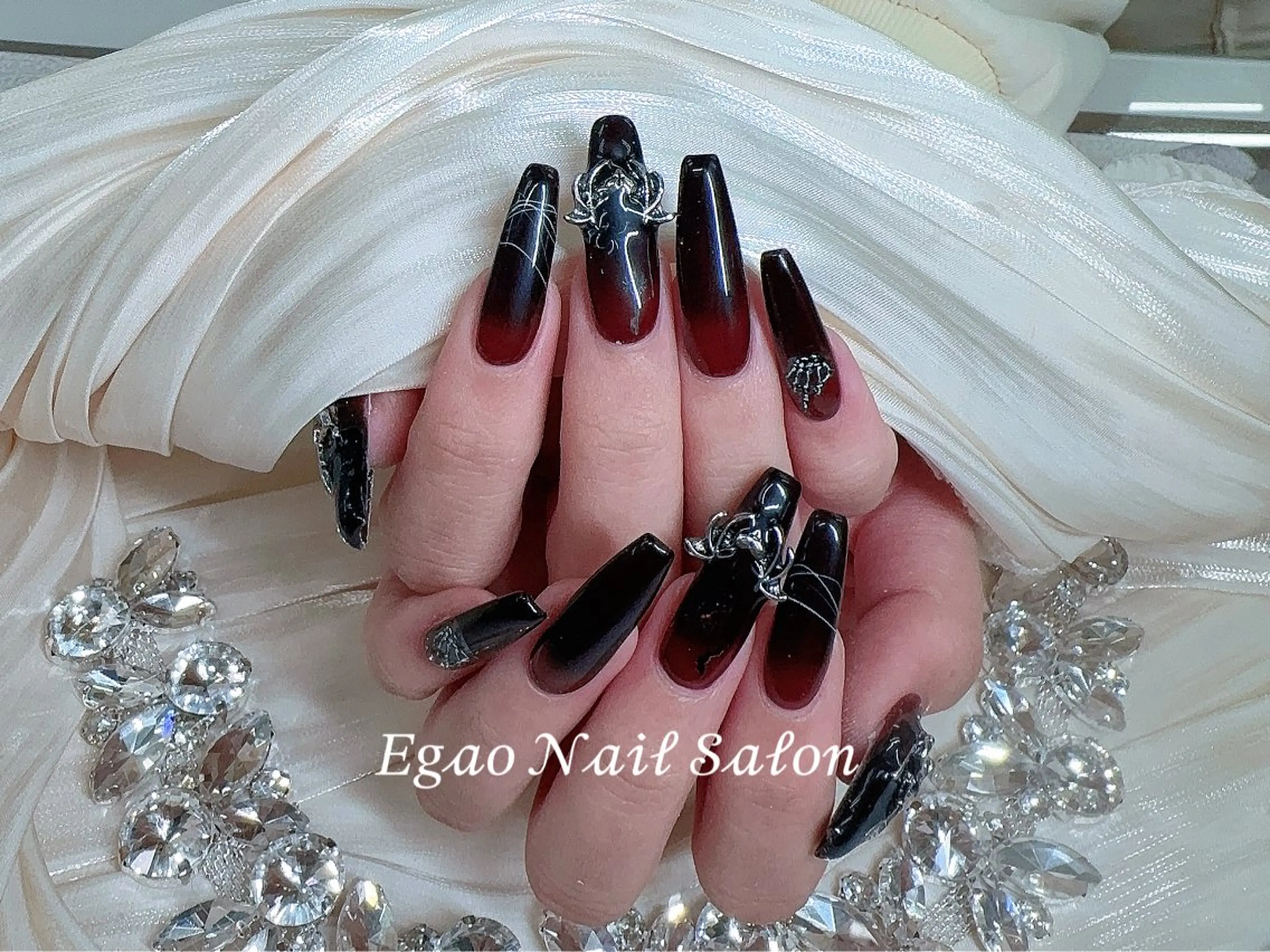 ネイル フットネイル ジェルネイル 韓国ネイル マグネットネイル メンズネイル ハンドネイル Egao Nail Salonのネイルデザイン