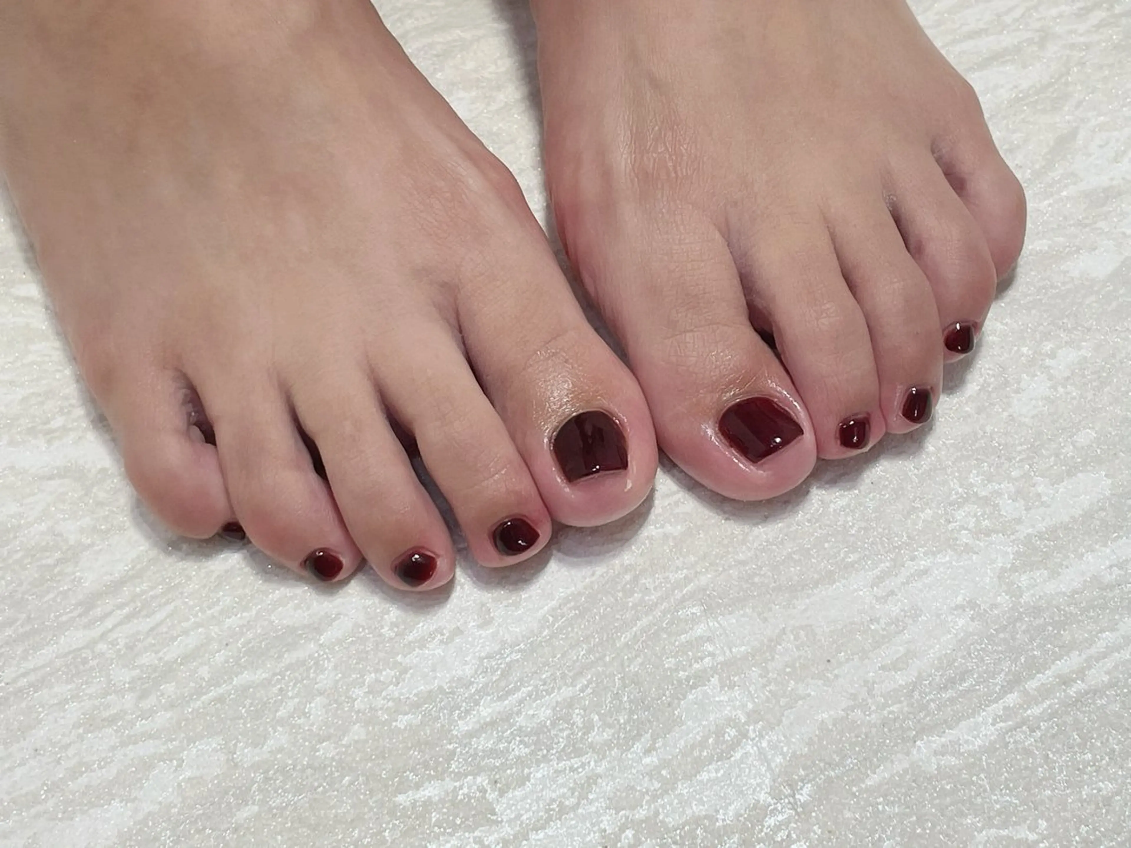 ネイル ボルドー フットネイル ワンカラーネイル 吉祥寺ネイルtree /SONODAのネイルデザイン