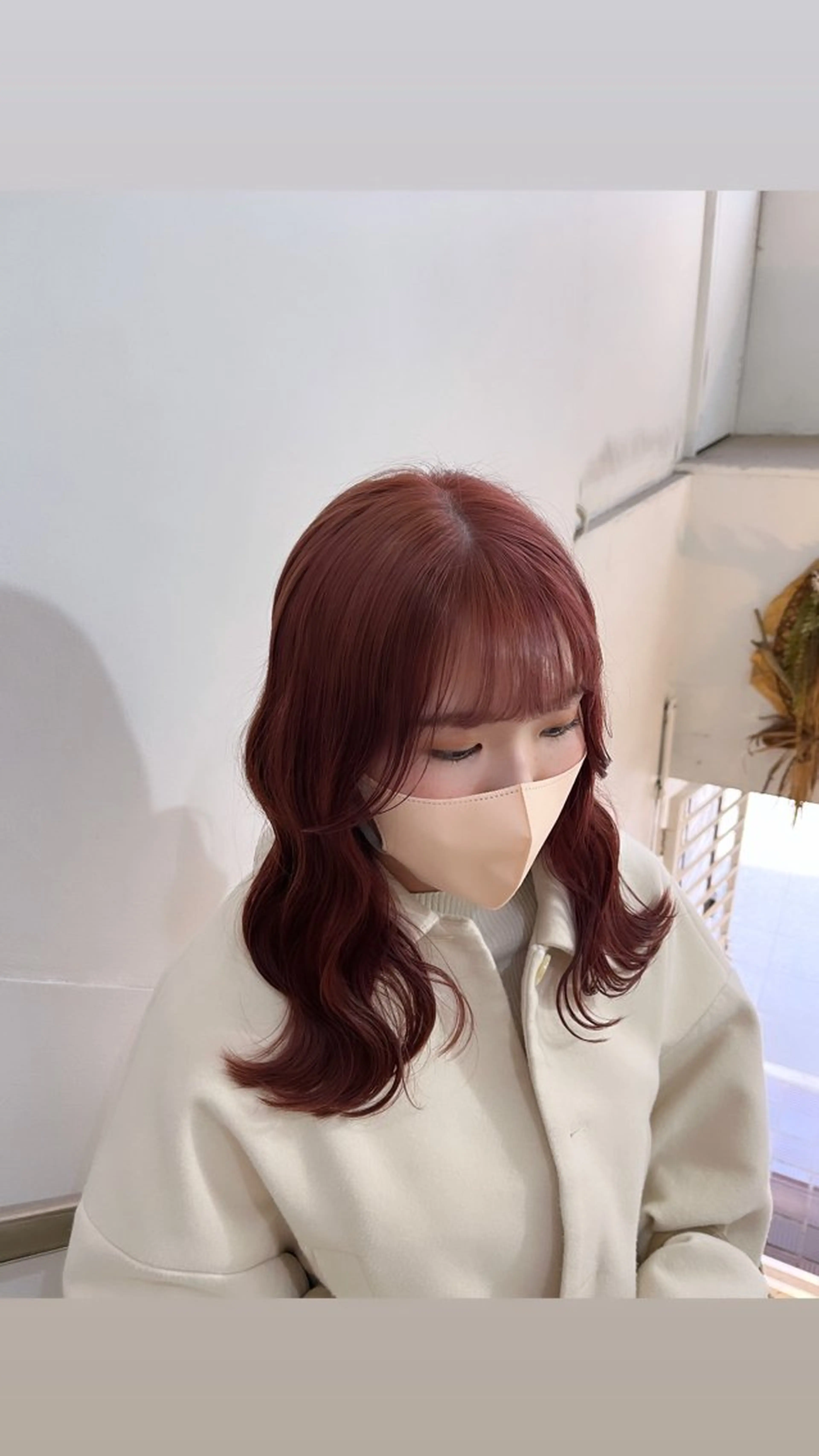 セミロング カラー ベージュカラー ピンクカラー ピンクベージュ ヘアカラー トリートメント 光本 杏のヘアスタイル