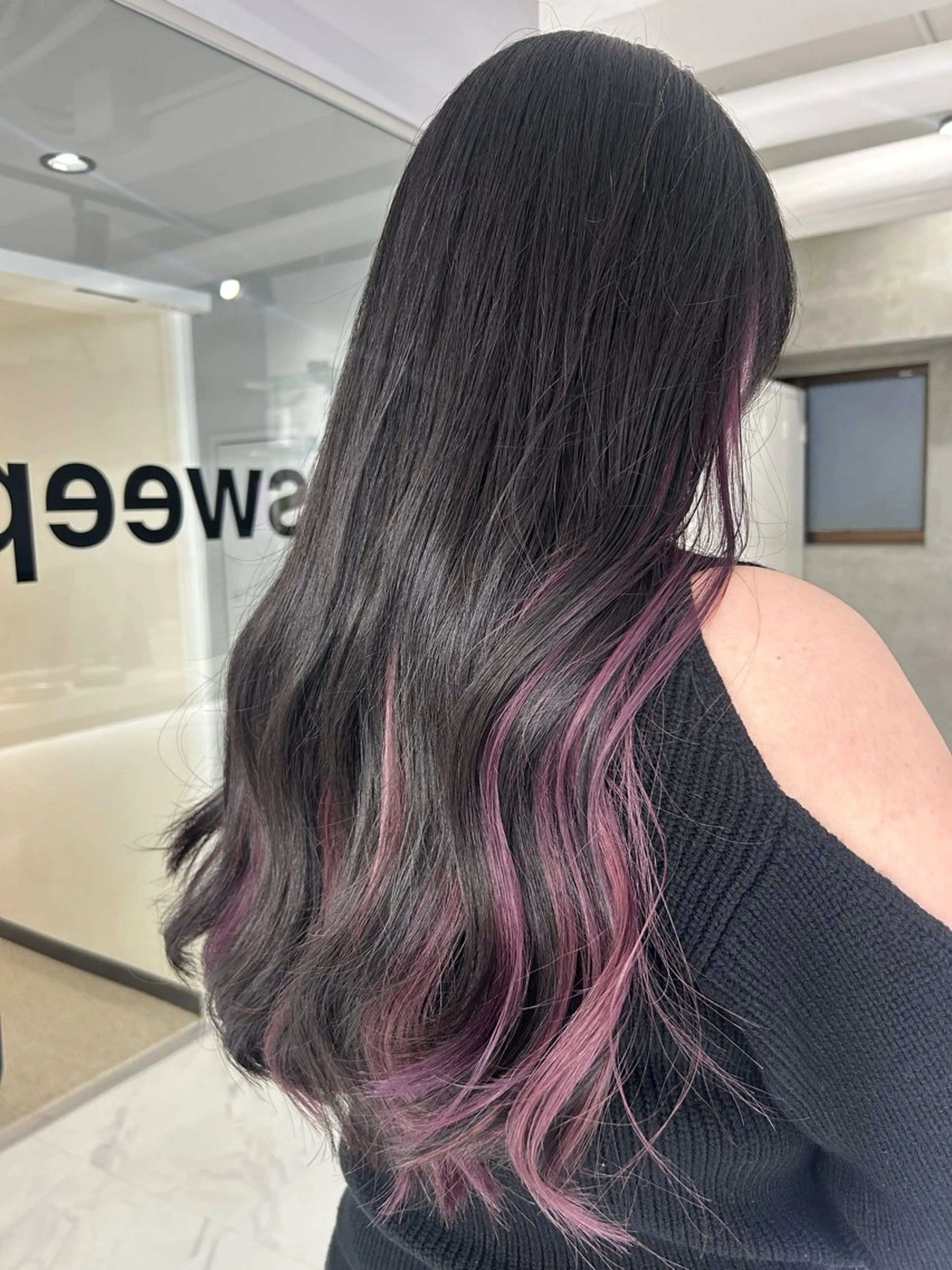 カラー にった みずきのヘアスタイル