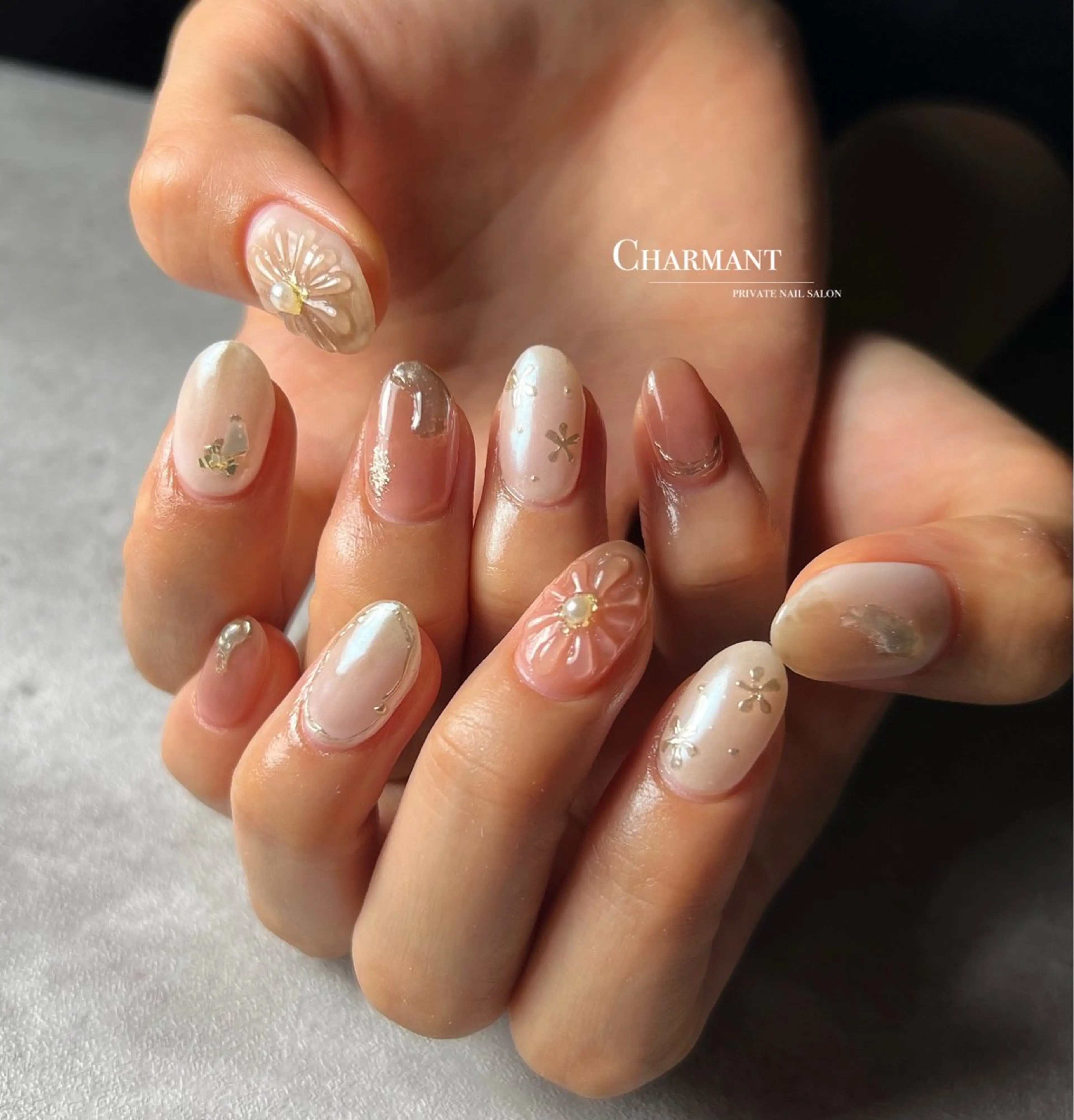 ネイル ハンドネイル Minako 【Charmant】のネイルデザイン