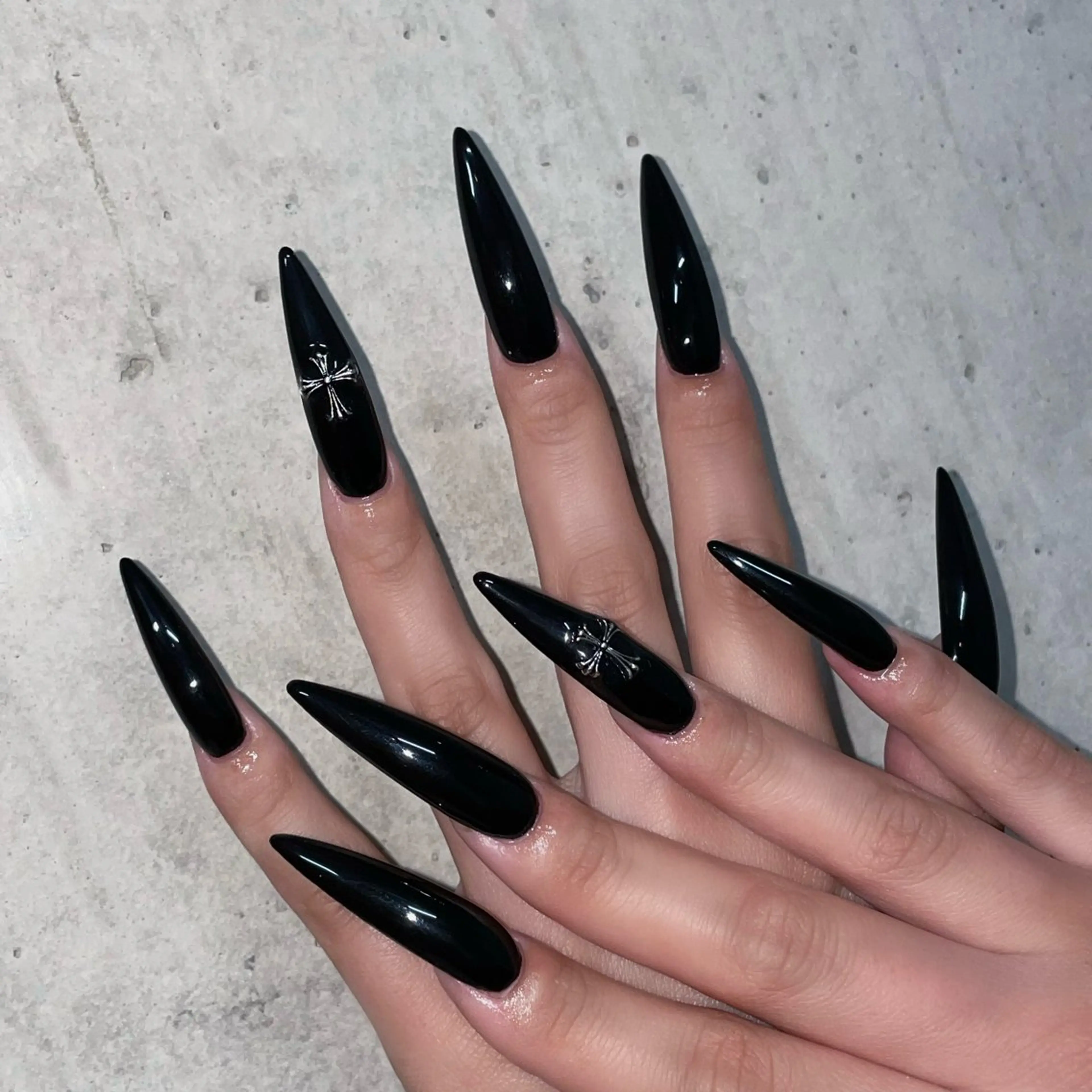 ネイル ロングネイル ワンカラーネイル ハンドネイル SoLuna 【ソルナ】のネイルデザイン