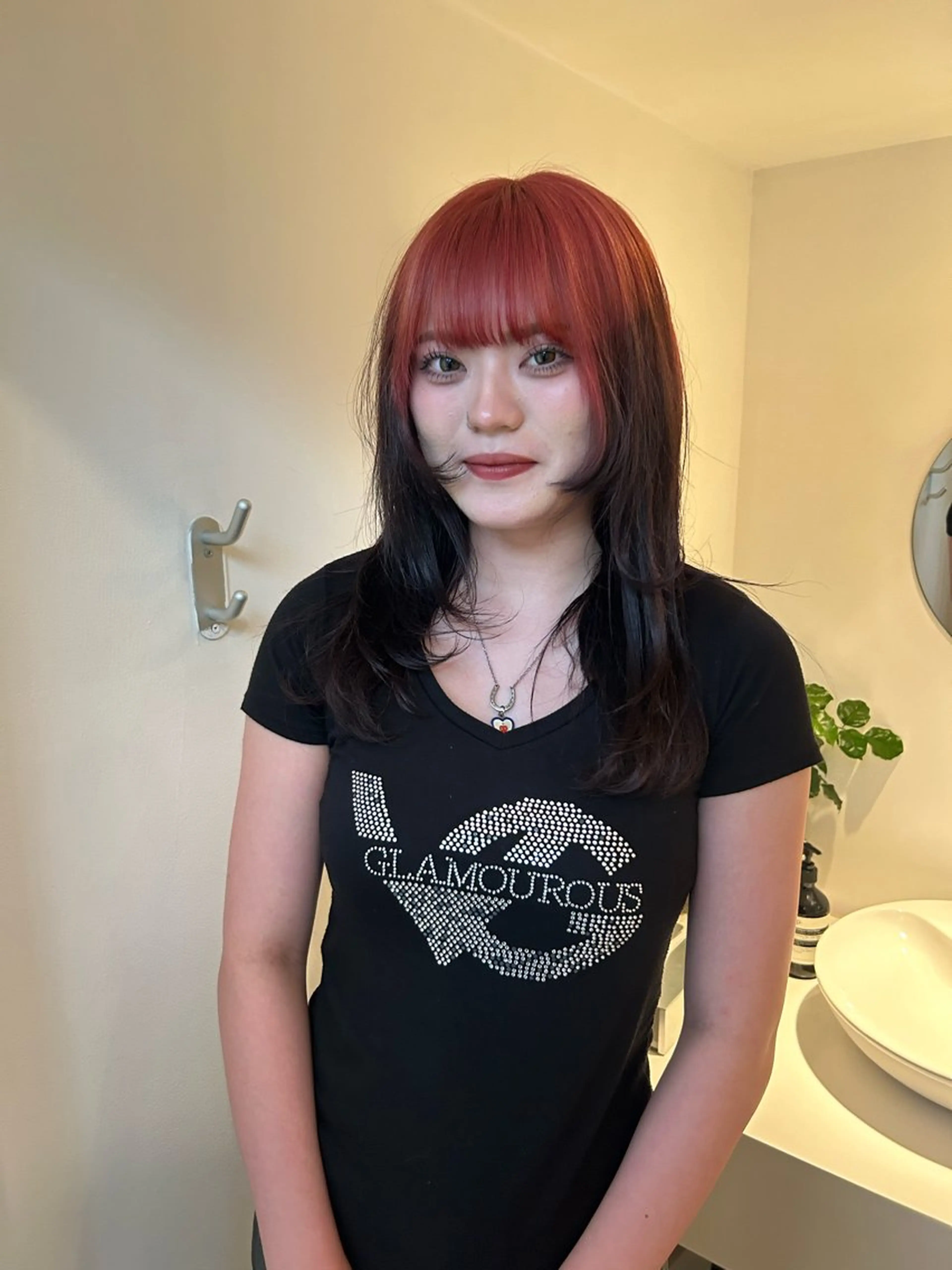 カラー VISION   aoyama所属・かがやしづ ⭐️ハイトーンのヘアスタイル