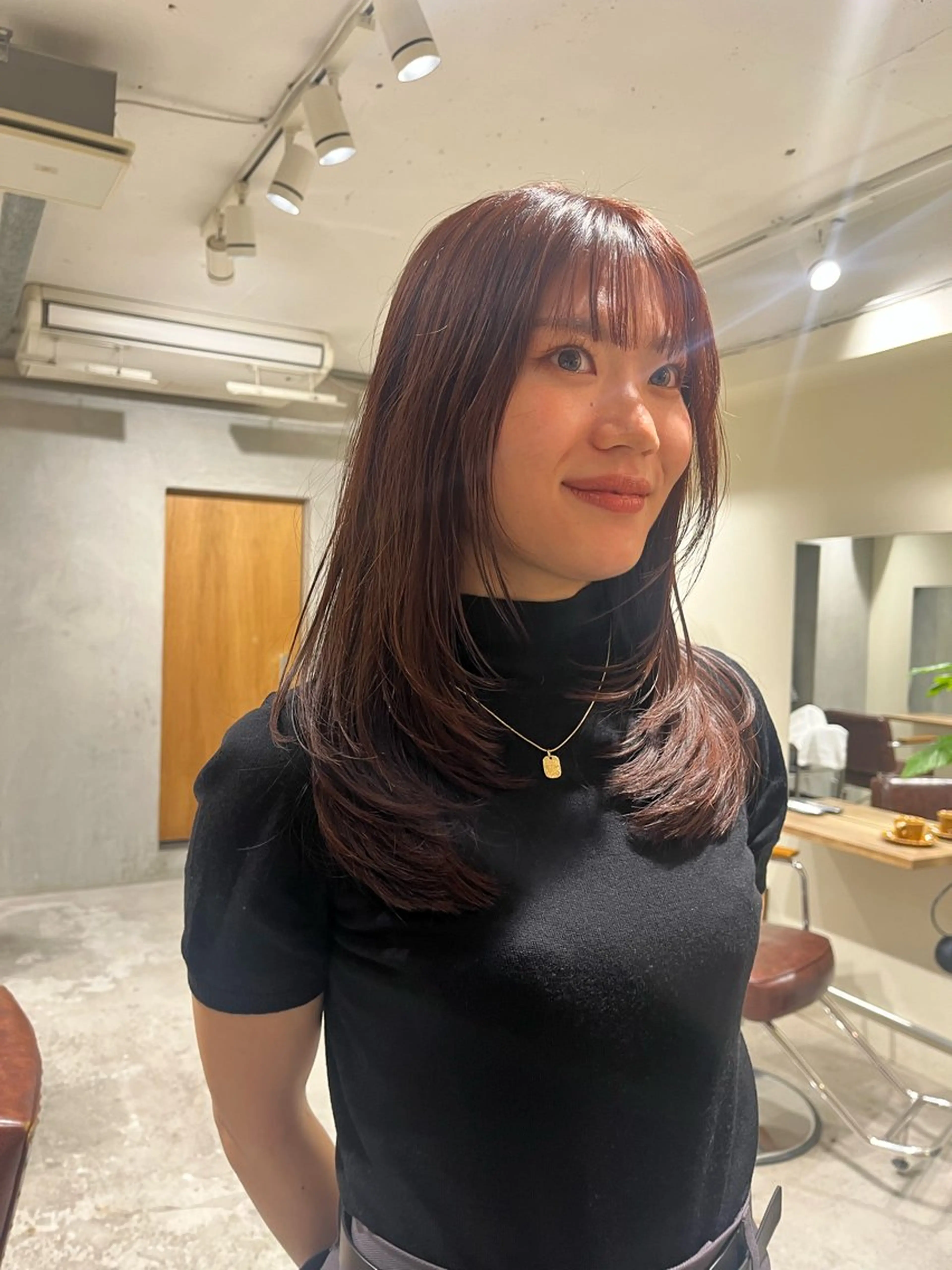 ロング レッドブラウン 🦮shiori アイドルオタク🦮のヘアスタイル