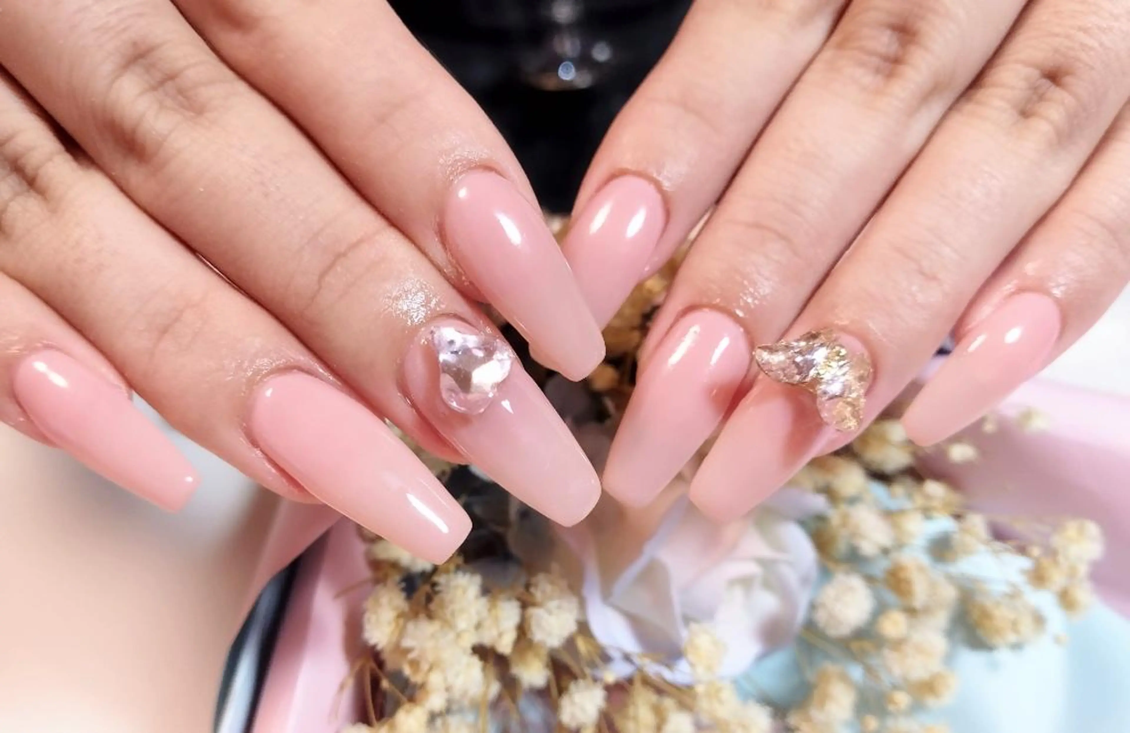 ネイル ワンカラーネイル スカルプネイル ハンドネイル ハンドケア ＤI'A ネイルサロンのネイルデザイン