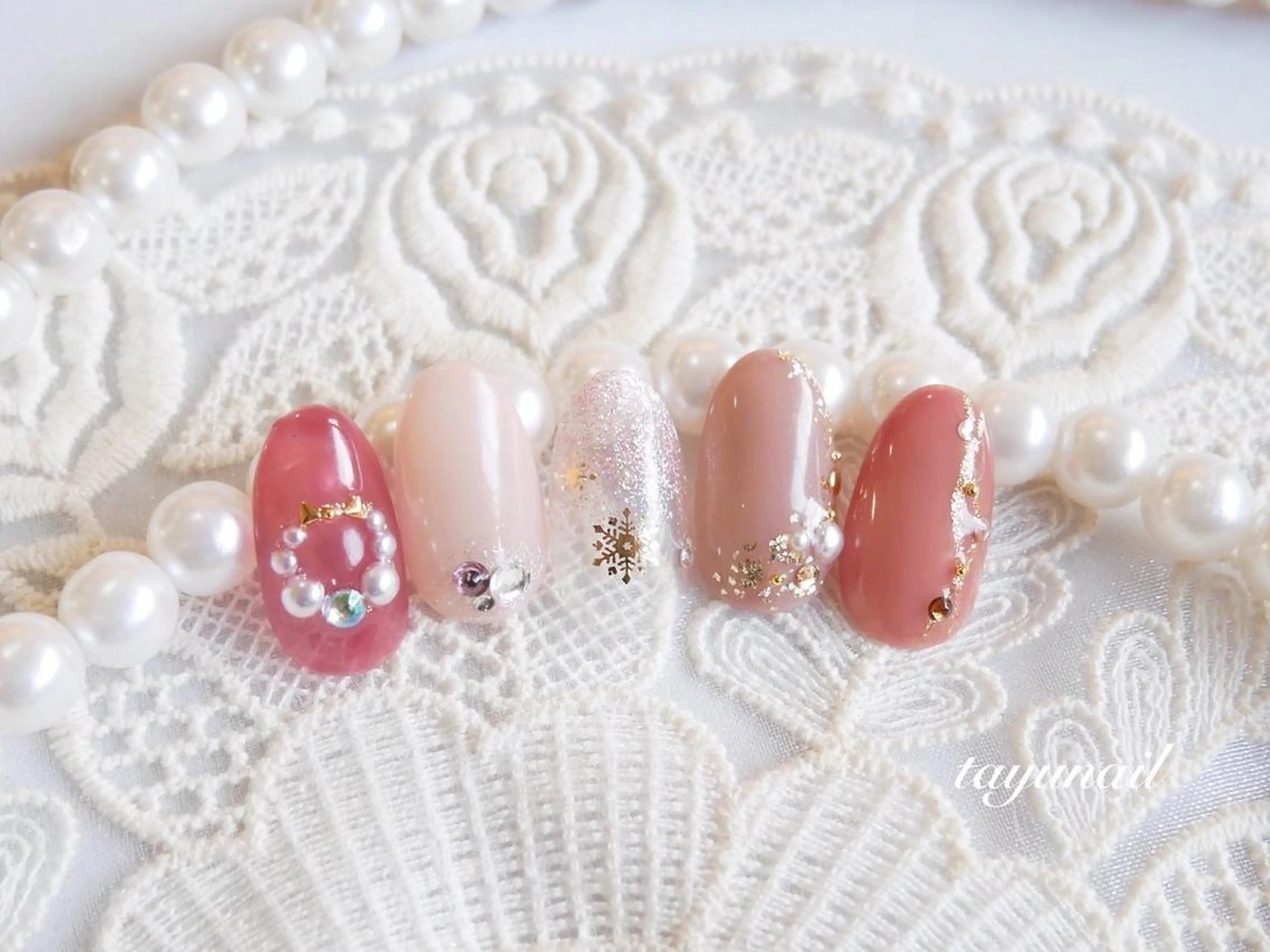 ネイル アートネイル 冬ネイル クリスマス ネイルサロン・ネイルスクール　たゆnail所属・ネイルサロン 【たゆnail】のネイルデザイン