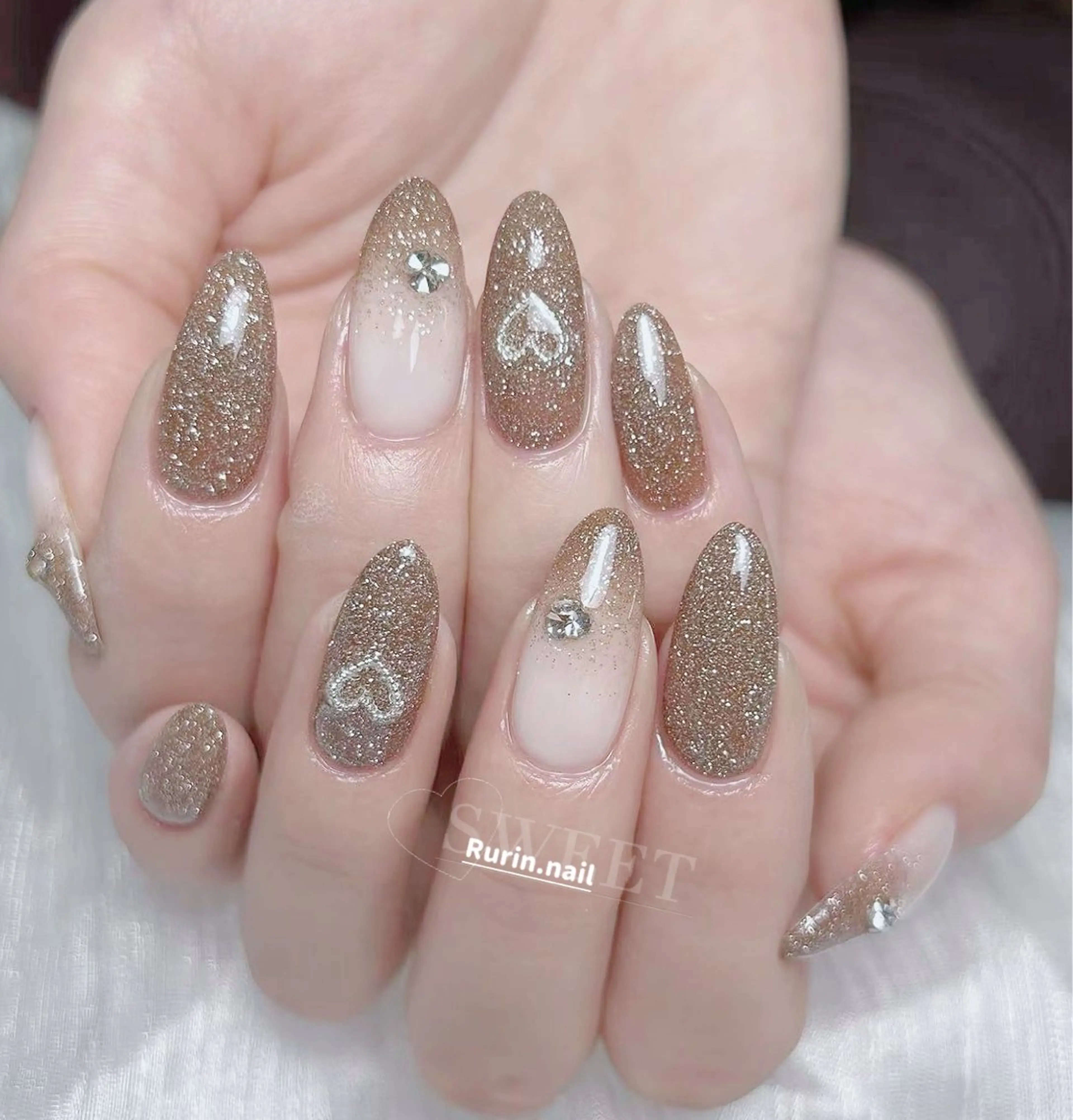 ネイル ハンドネイル ルリン サロン💅のネイルデザイン