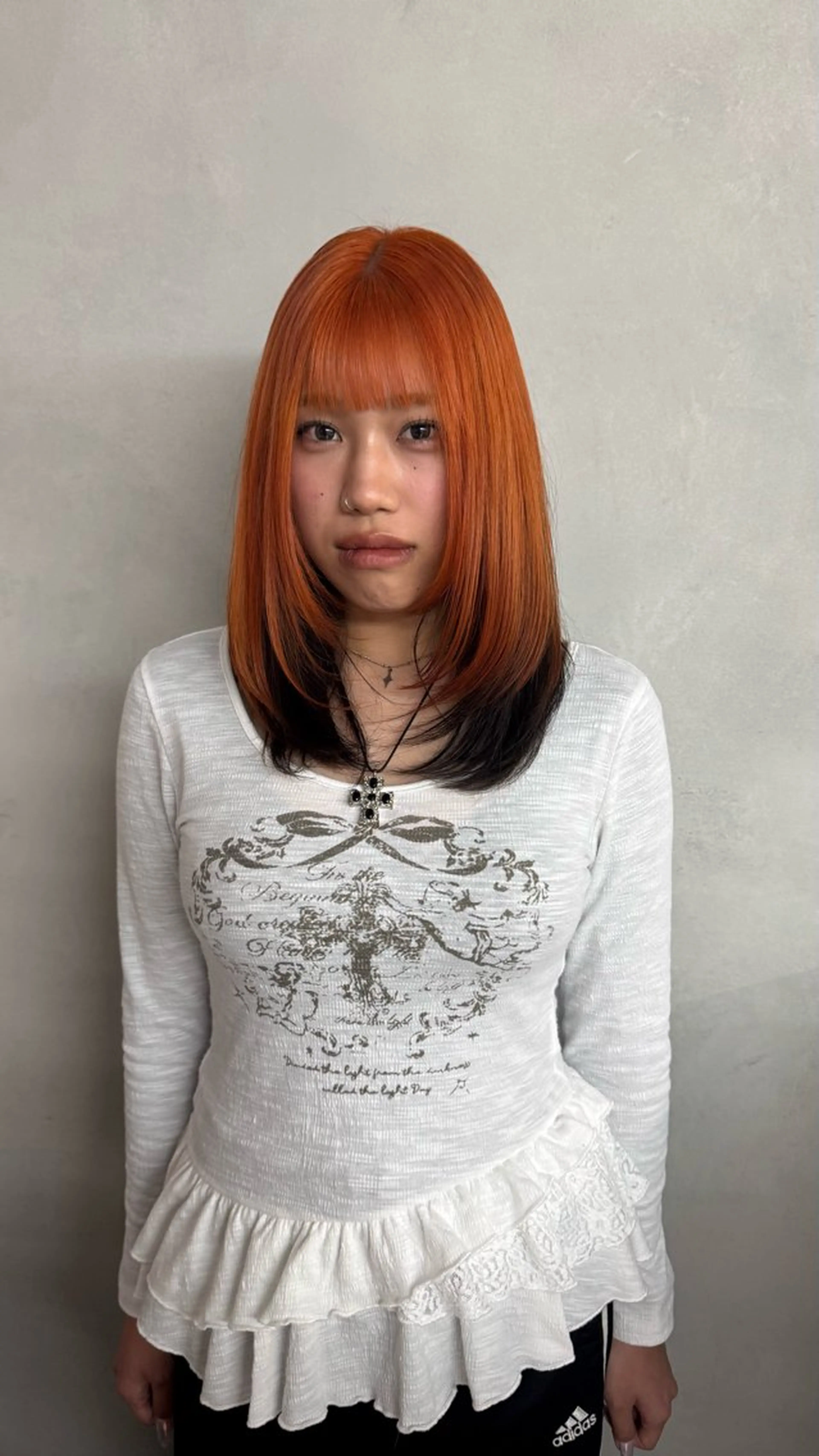 ミディアム 顔周りレイヤー /kokoro🦮のヘアスタイル